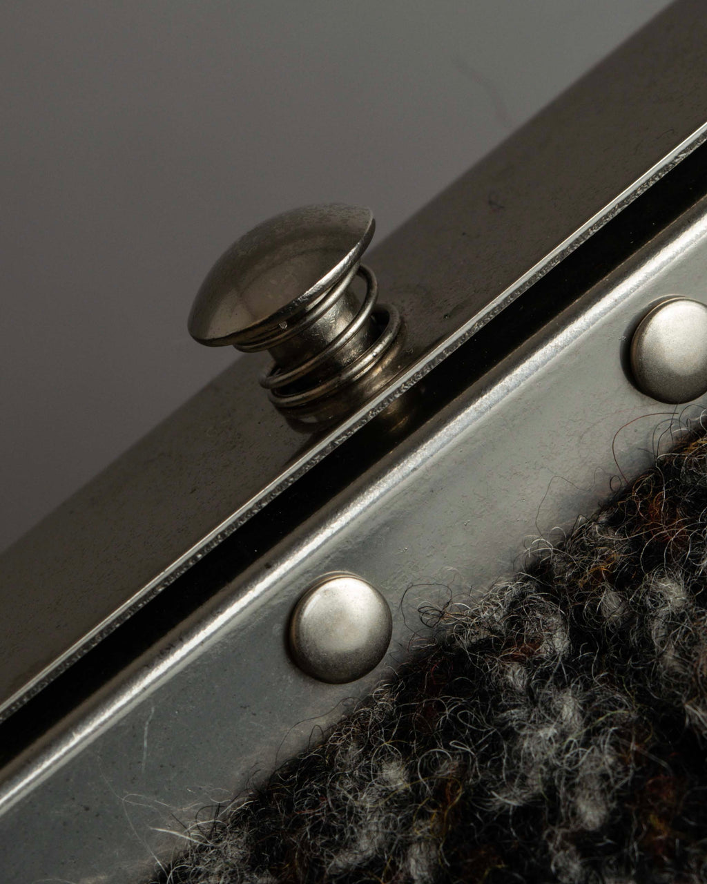 "JUNYA WATANABE COMME des GARCONS" Mixed tweed gathered detail clasp bag