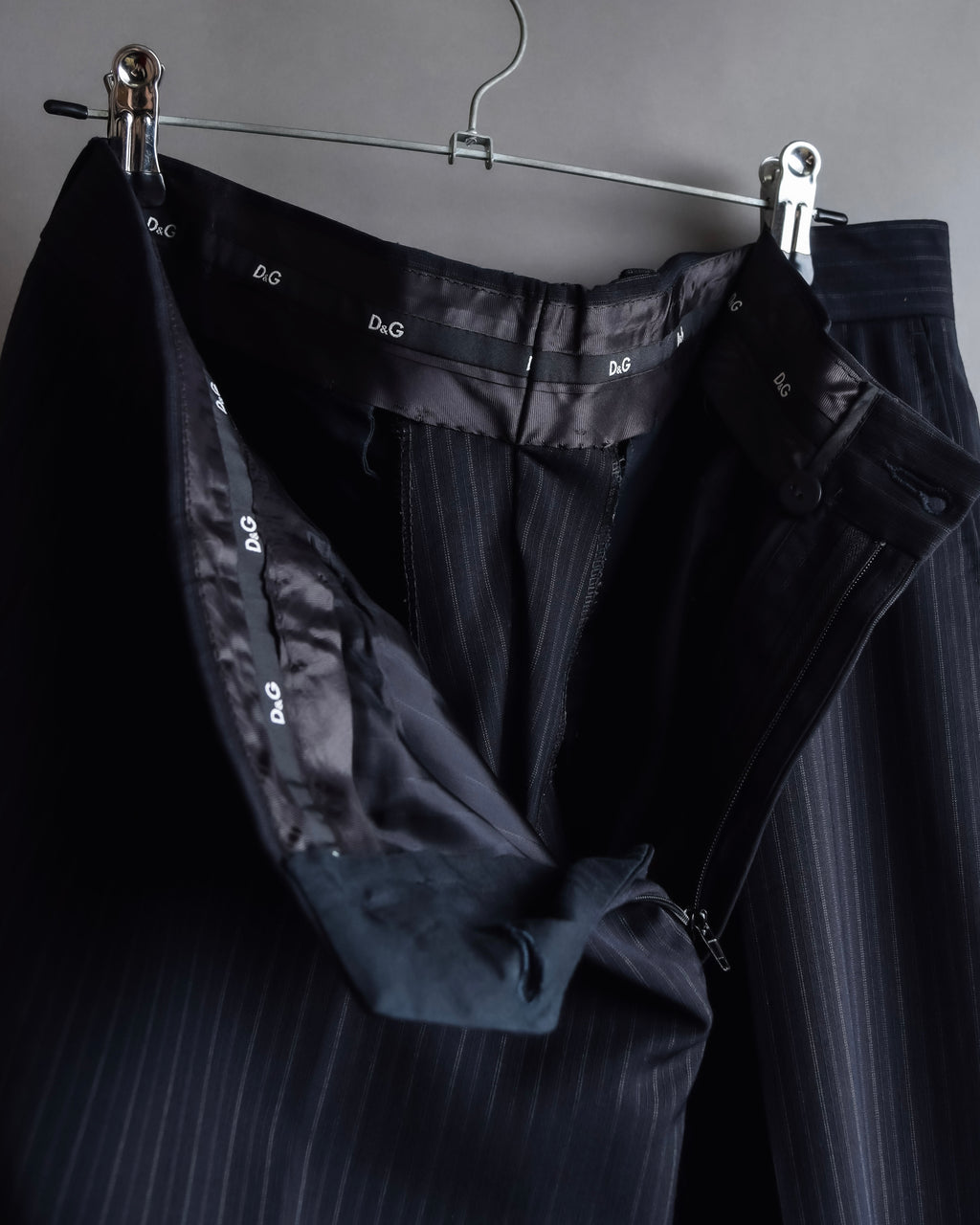 "Dolce & Gabbana" Italian tailoring stripes set up