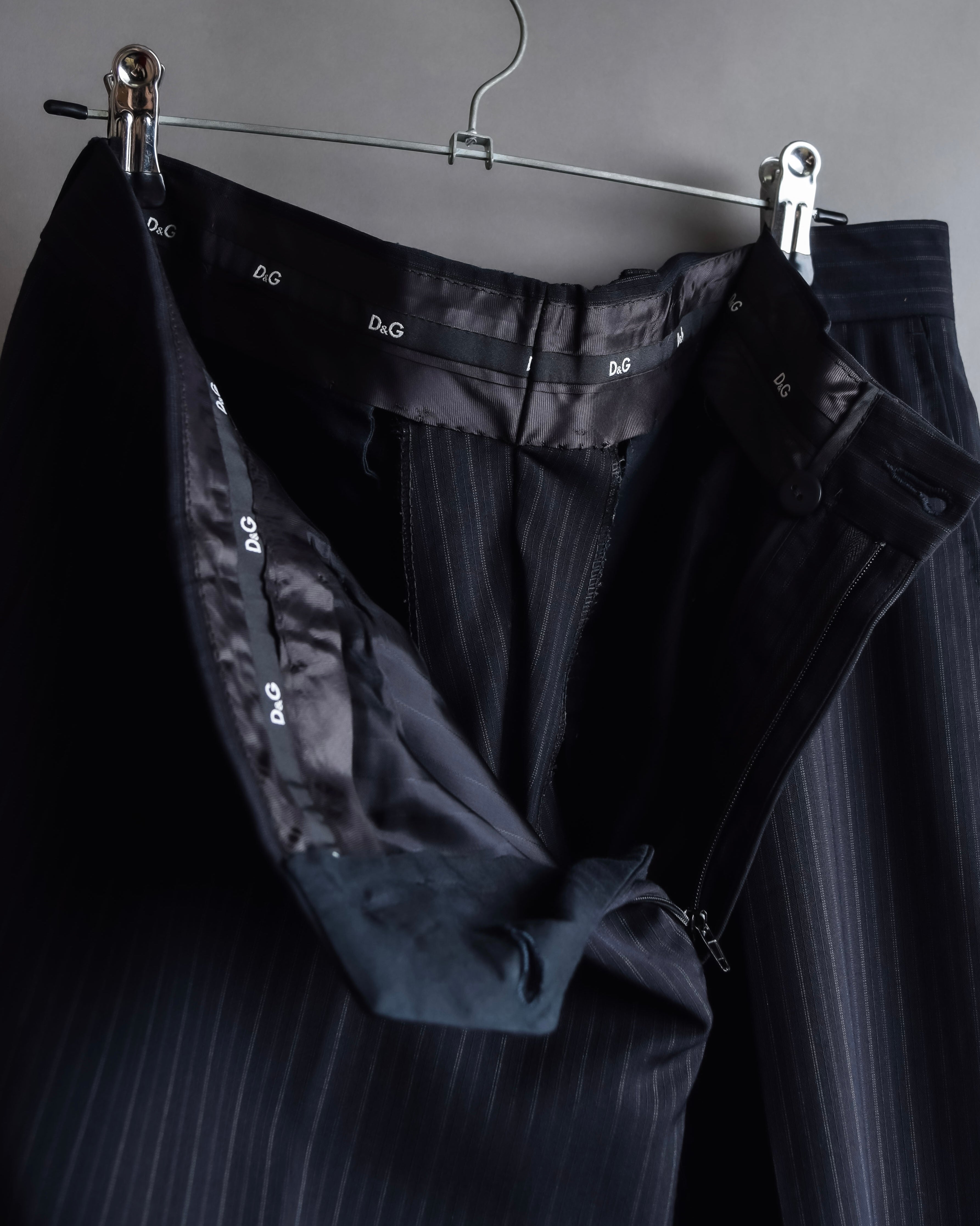 "Dolce & Gabbana" Italian tailoring stripes set up