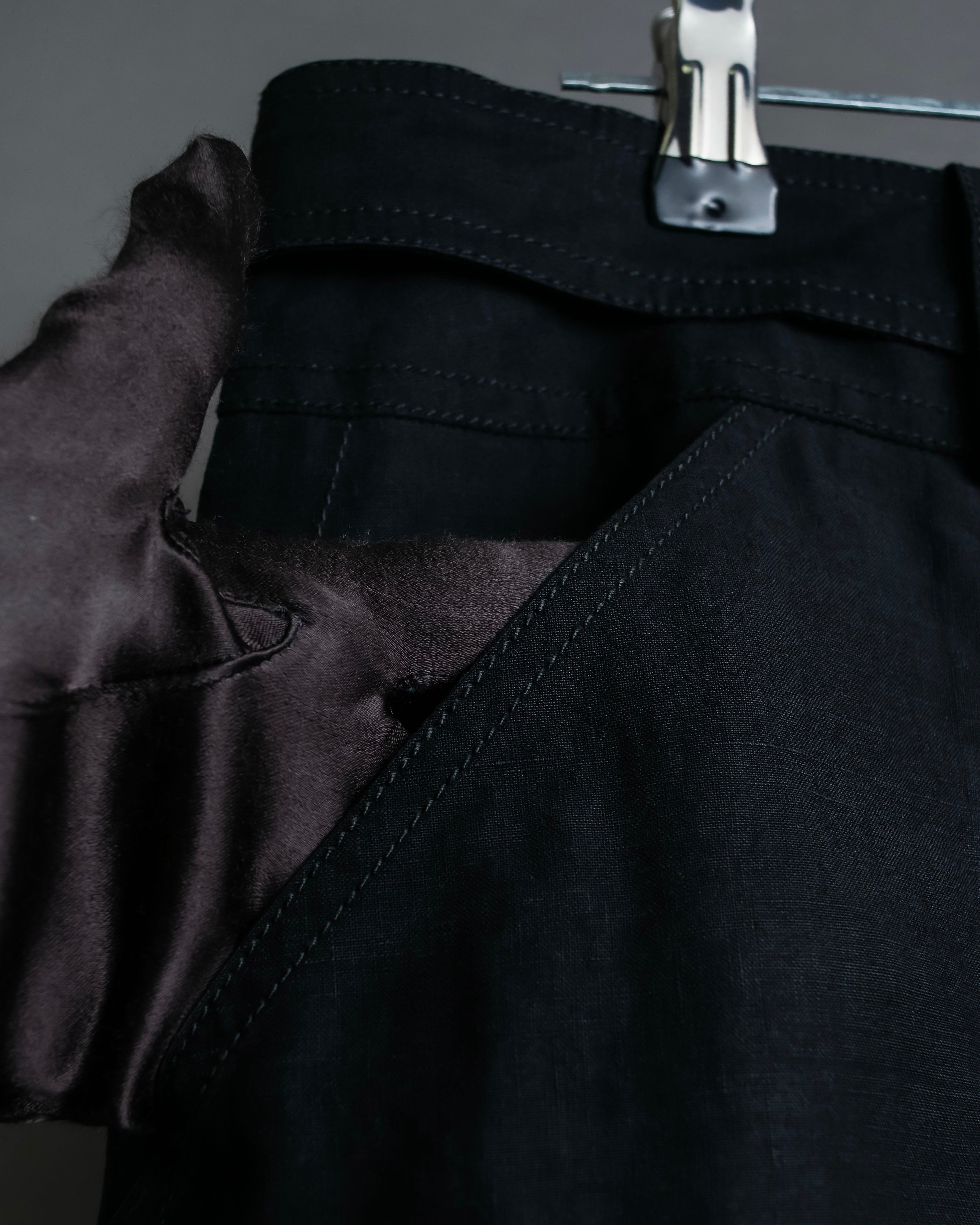 "HERMES" Belted button design linen skirt