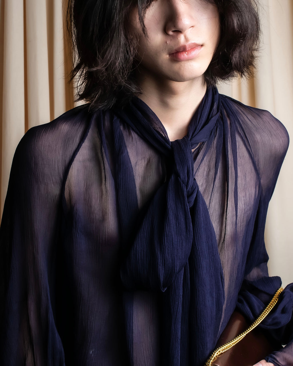 "HERMES" Bowtie detail balloon sleeve sheer pullover