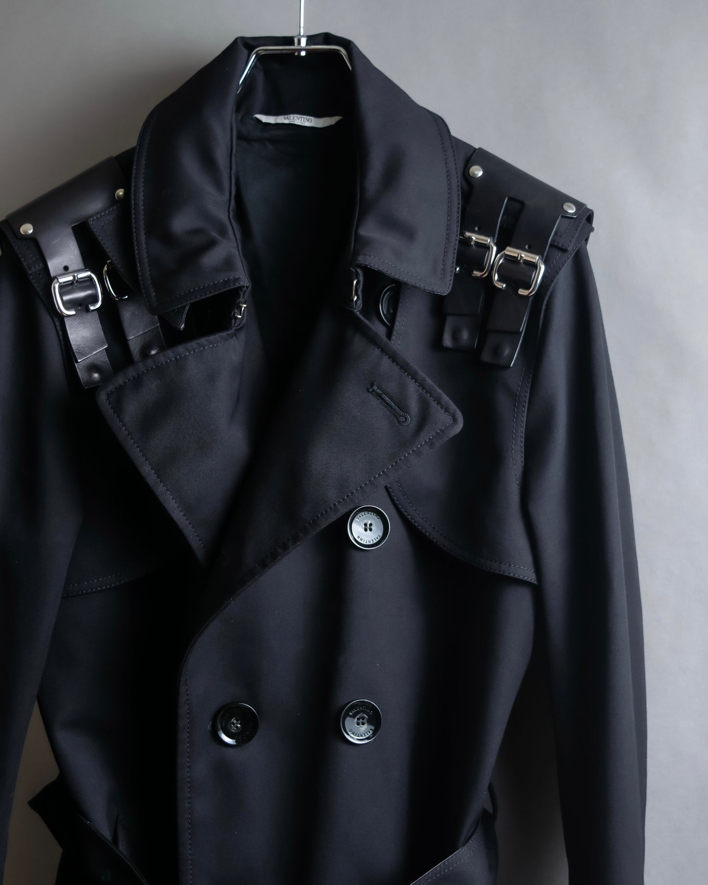 "VALENTINO" Belt docking design leather switching trench coat