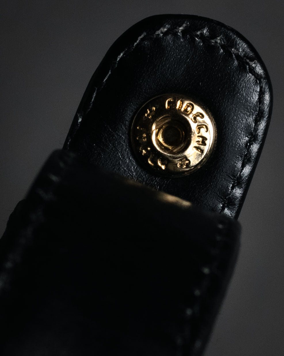 “GUCCI” 80’s box calf interlocking G shoulder bag