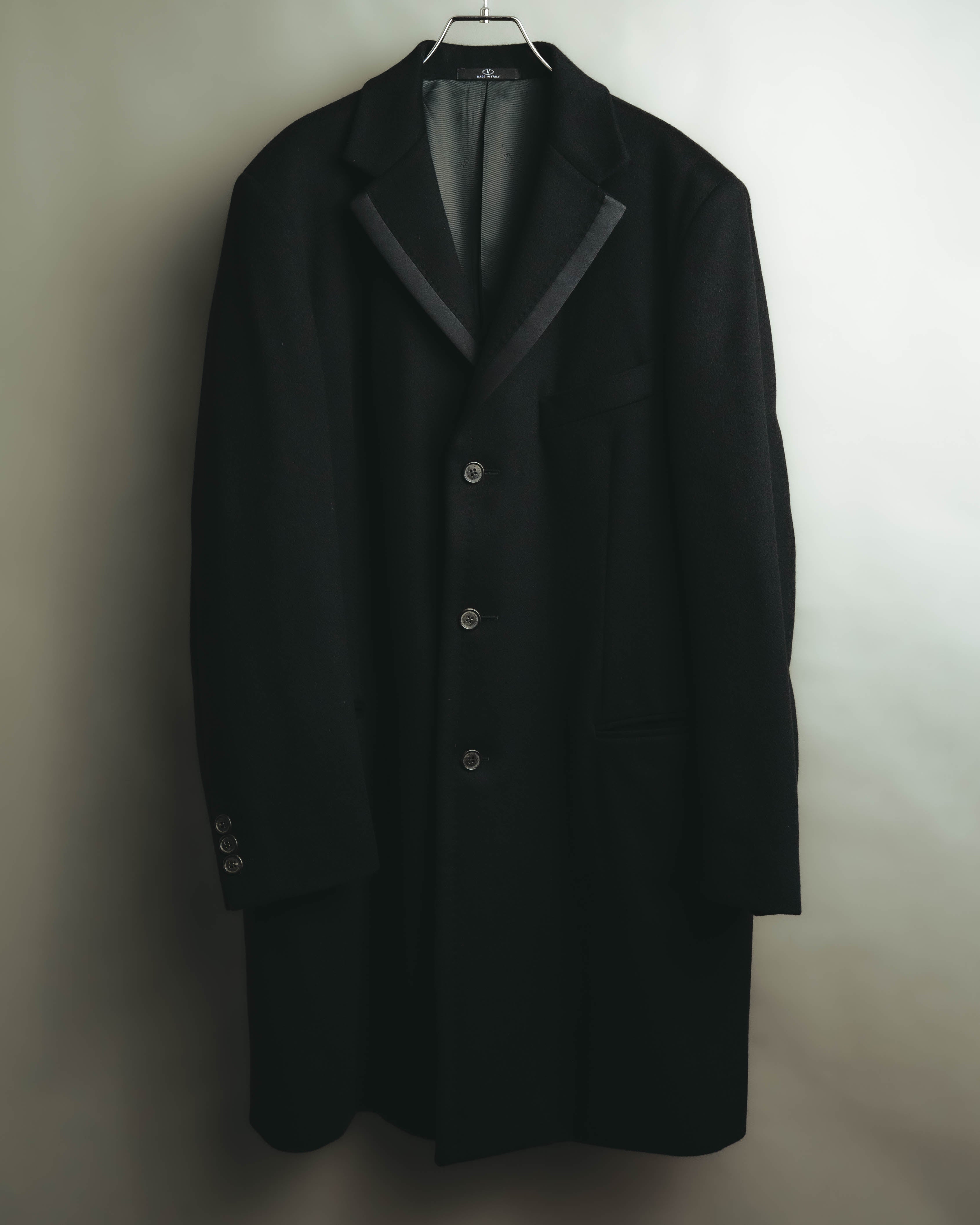 -SPECIAL- “VALENTINO” 2000’s Satin lapel single breasted wool coat