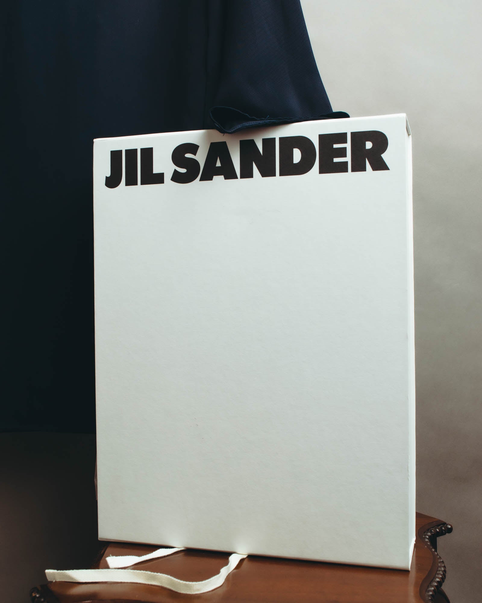 -SPECIAL- "Jil Sander" 2023 Elegant rayon skipper mock-neck shift dress