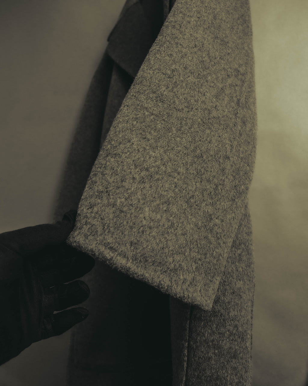“BALENCIAGA” 00’s-10’s Wool angora wide-lapel coat