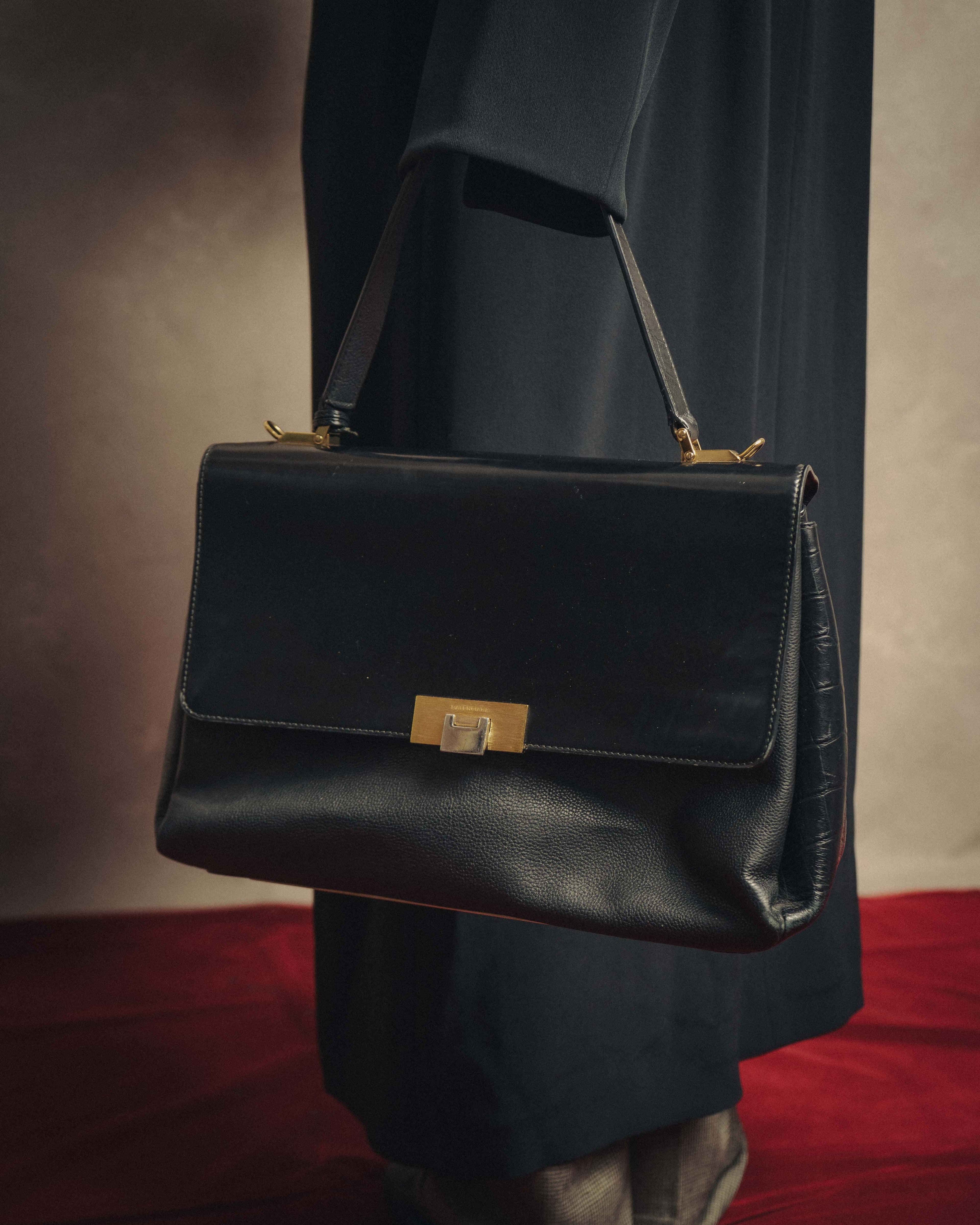 -SPECIAL- “BALENCIAGA” 2013-17 Le dix mixed leather shoulder bag
