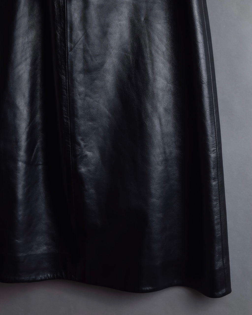 "CELINE" Front metal buckle detail leather skirt