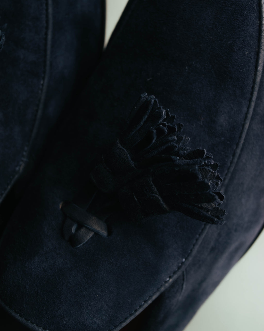 "Santoni" 2010's-2020's Elegant navy suede tassel loafers