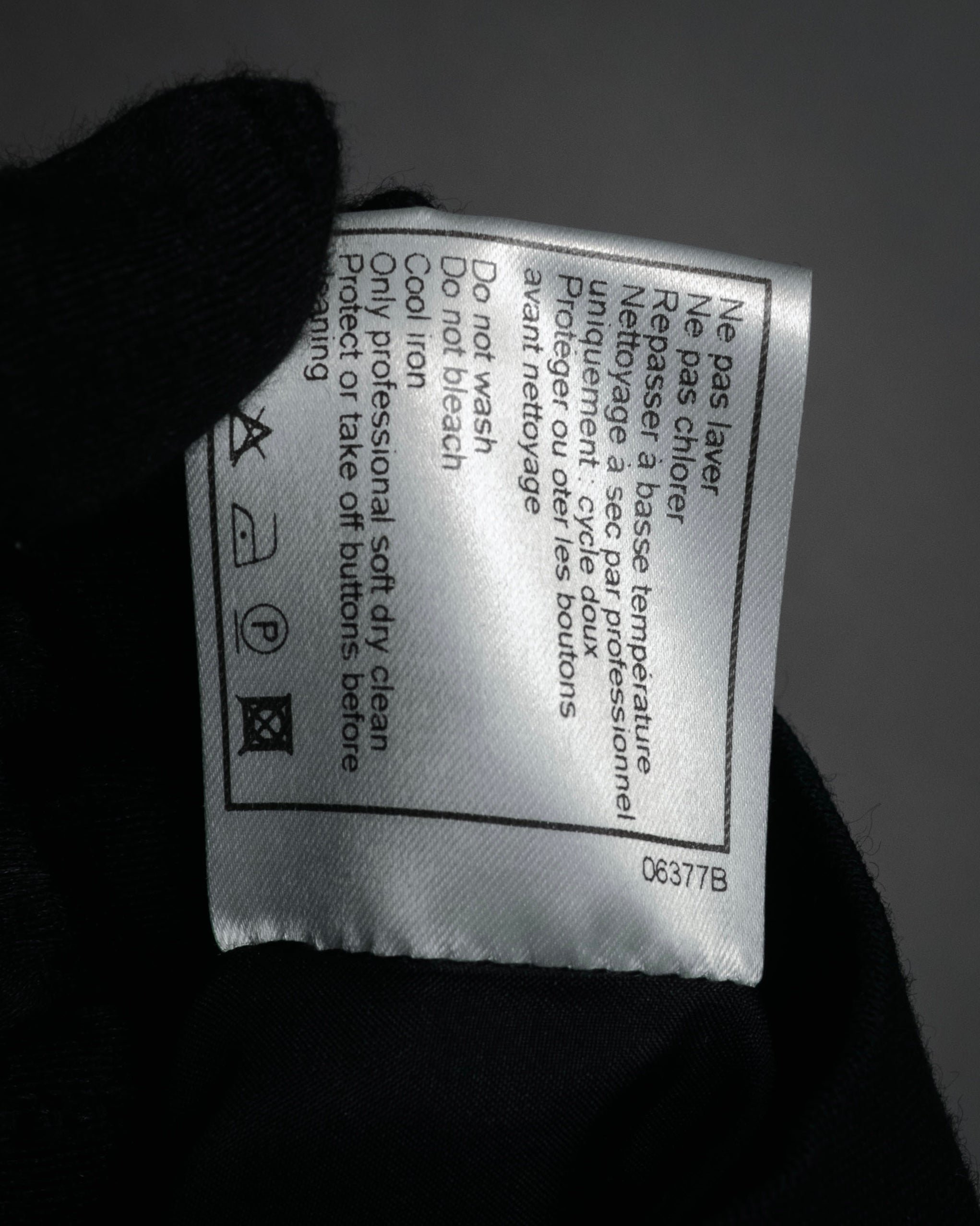 –SPECIAL– “CHANEL” 97AW Wide tuck trousers