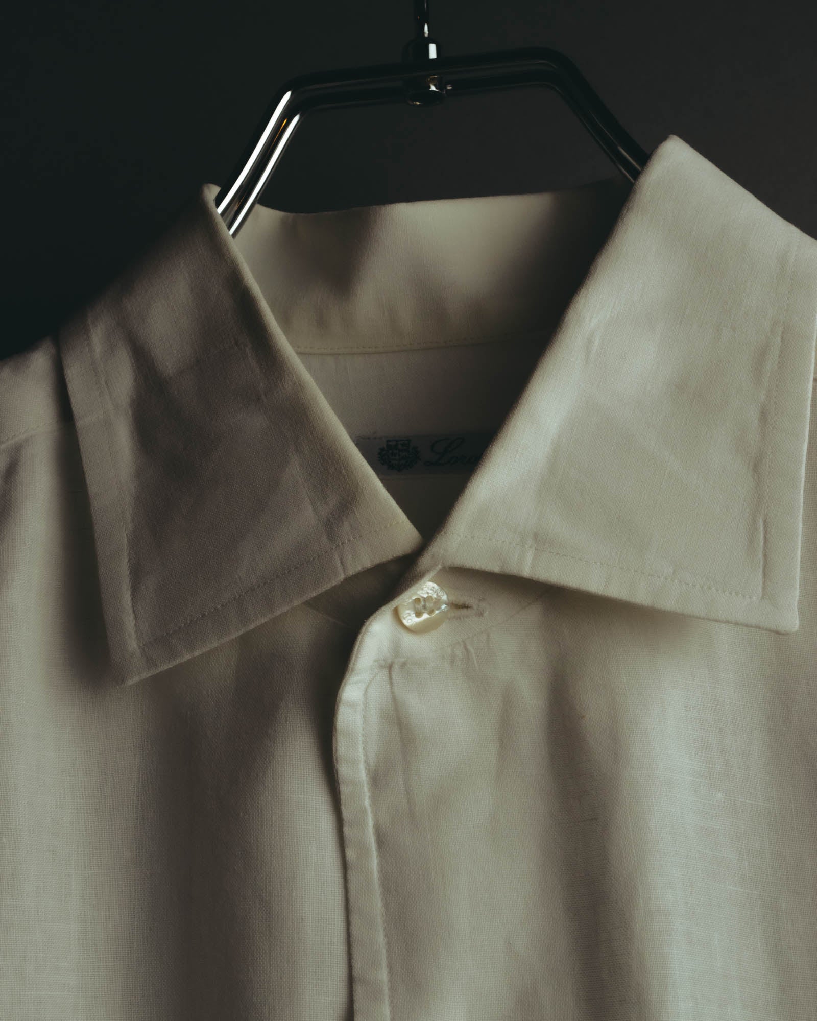 "Loro Piana" Lightweight linen long sleeve shirt