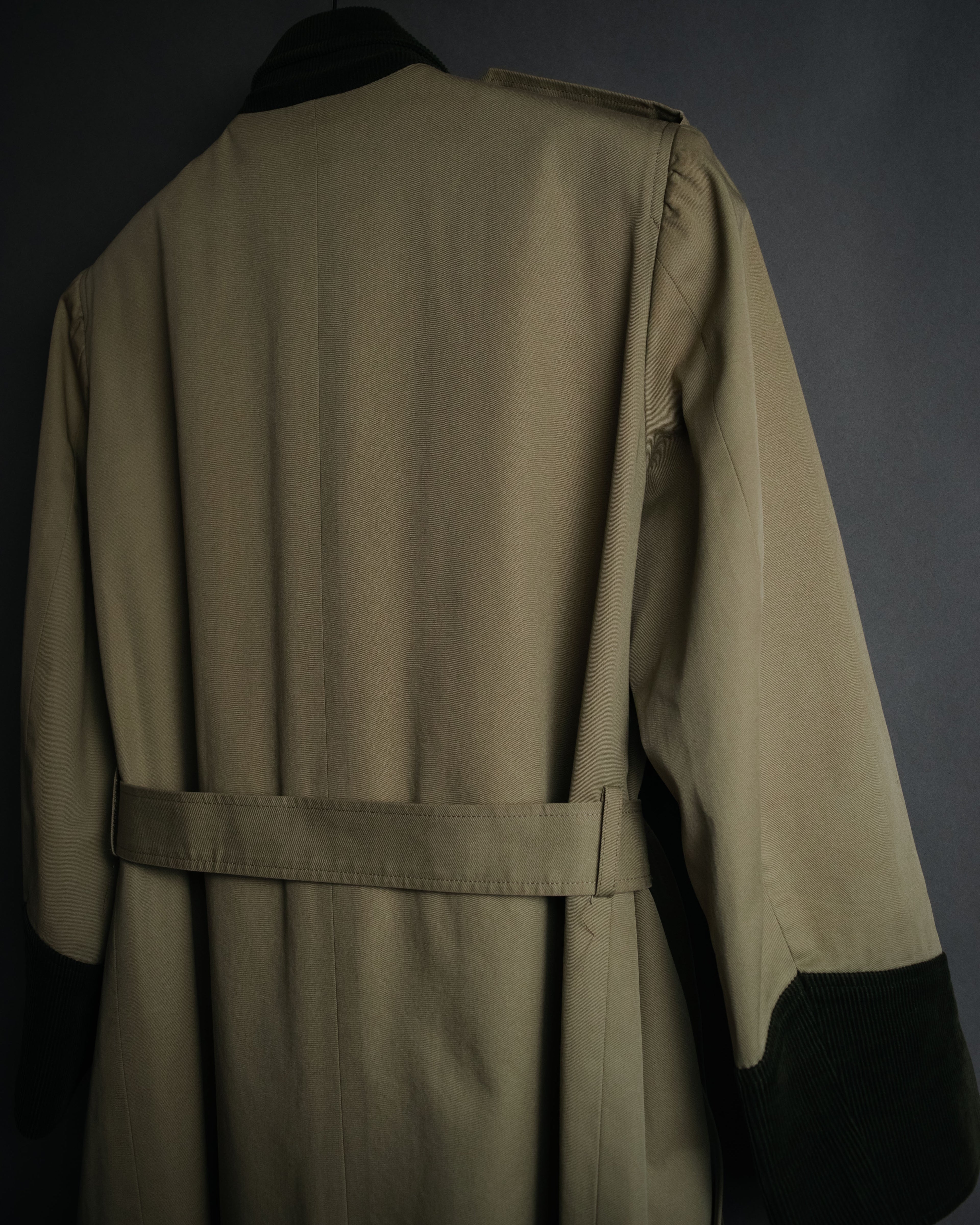 “Yves Saint Laurent” 80’s-90’s Corduroy collar belted trench coat