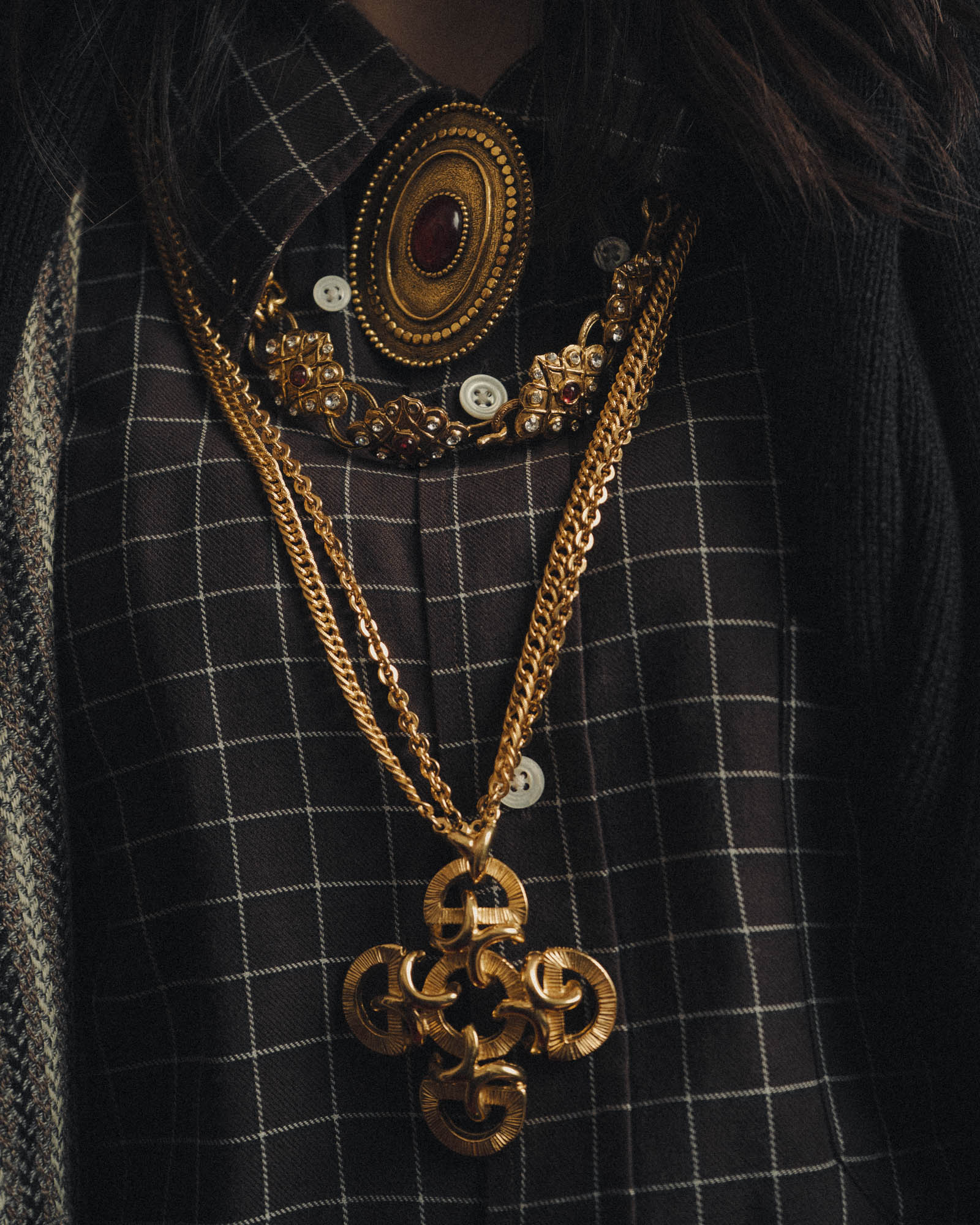 -SPECIAL- “Lucien Piccard” 70’s-80’s Gold tone cross pendant necklace