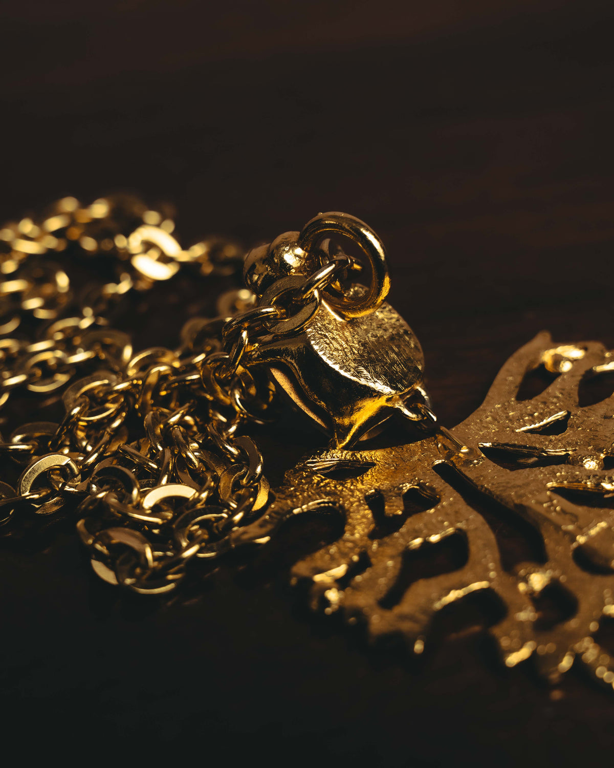 -SPECIAL- "Yves Saint Laurent" 90's-00's Sculptural coral motif crystal pendant necklace