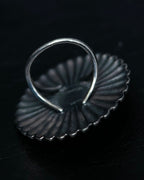 “Enasoluna” Flower motif marble stone silver ring