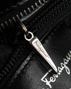 "Salvatore Ferragamo" Gancini motif both sides design leather hand bag