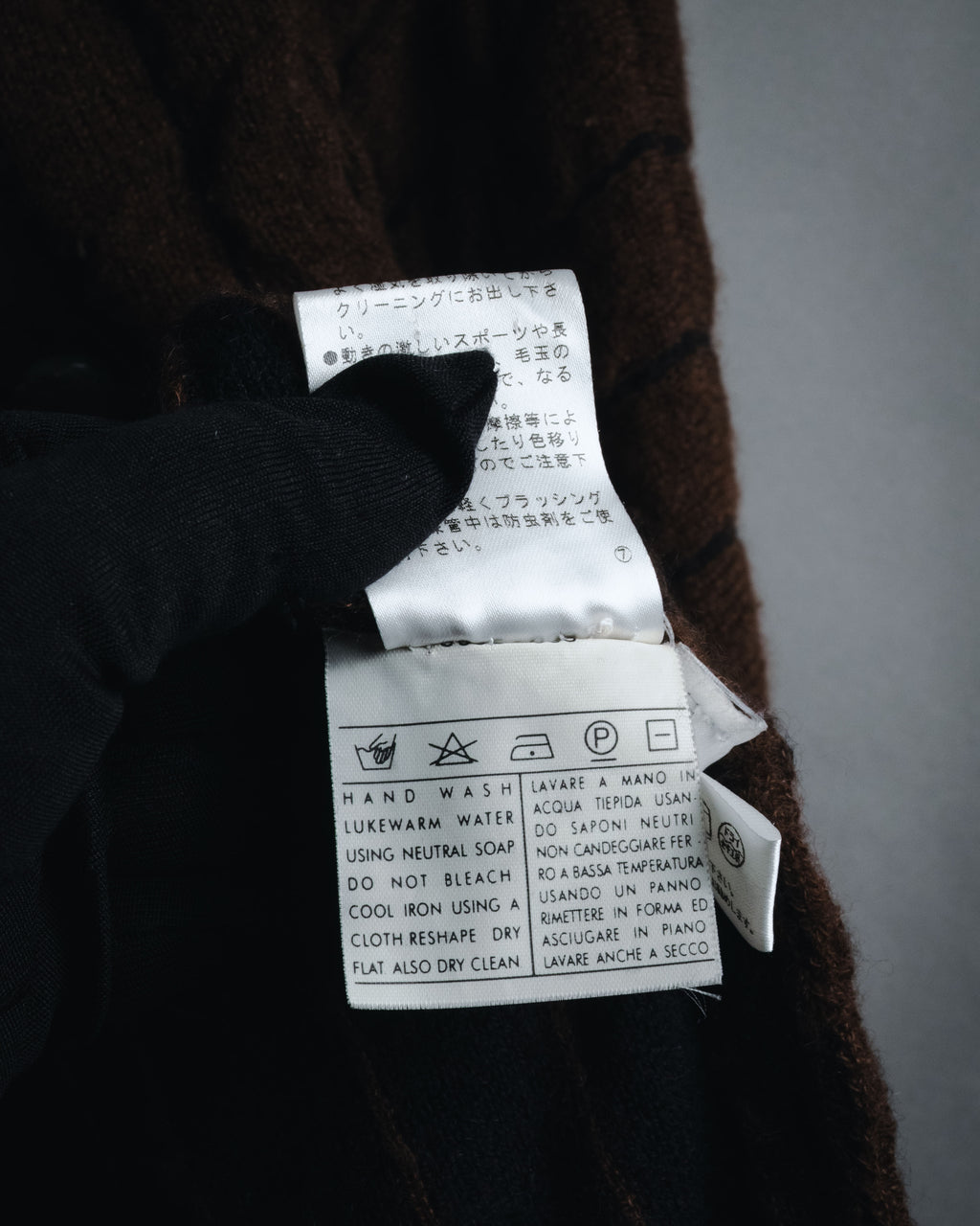 "Salvatore Ferragamo" 00’s Cashmere blend shawl-collar knit cardigan