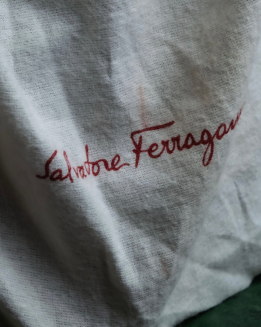 "Salvatore Ferragamo" Gold metal parts brown leather shoulder bag