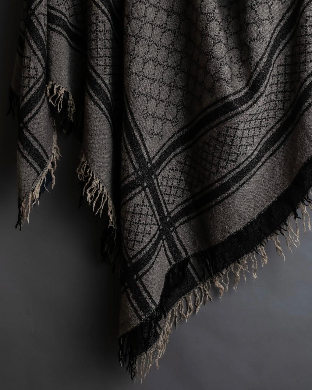 "GUCCI" GG monogram &amp; check pattern fringe large stole
