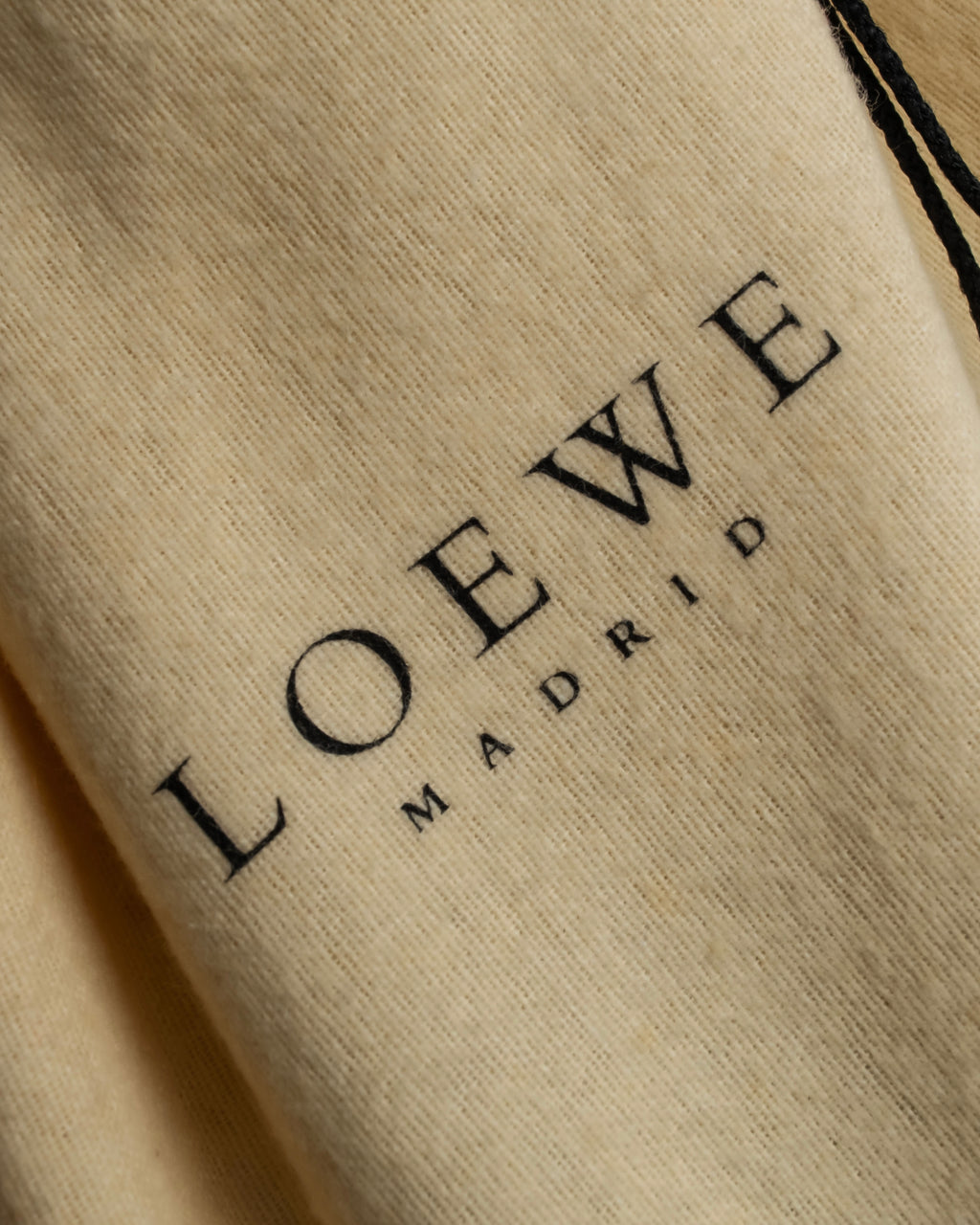 "LOEWE" Logo engraved wooden storage box