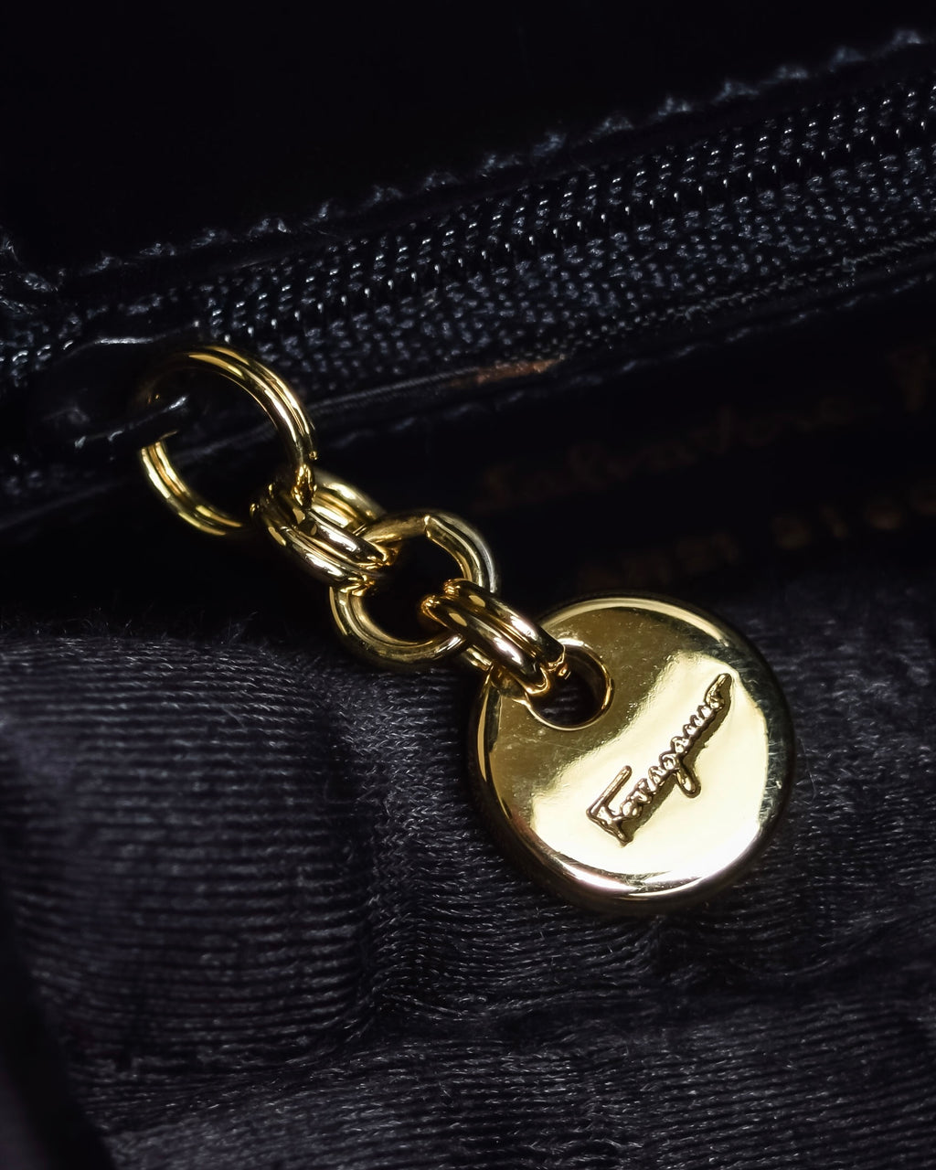 "Salvatore Ferragamo" Architectural trapezoid shape gancini leather shoulder bag