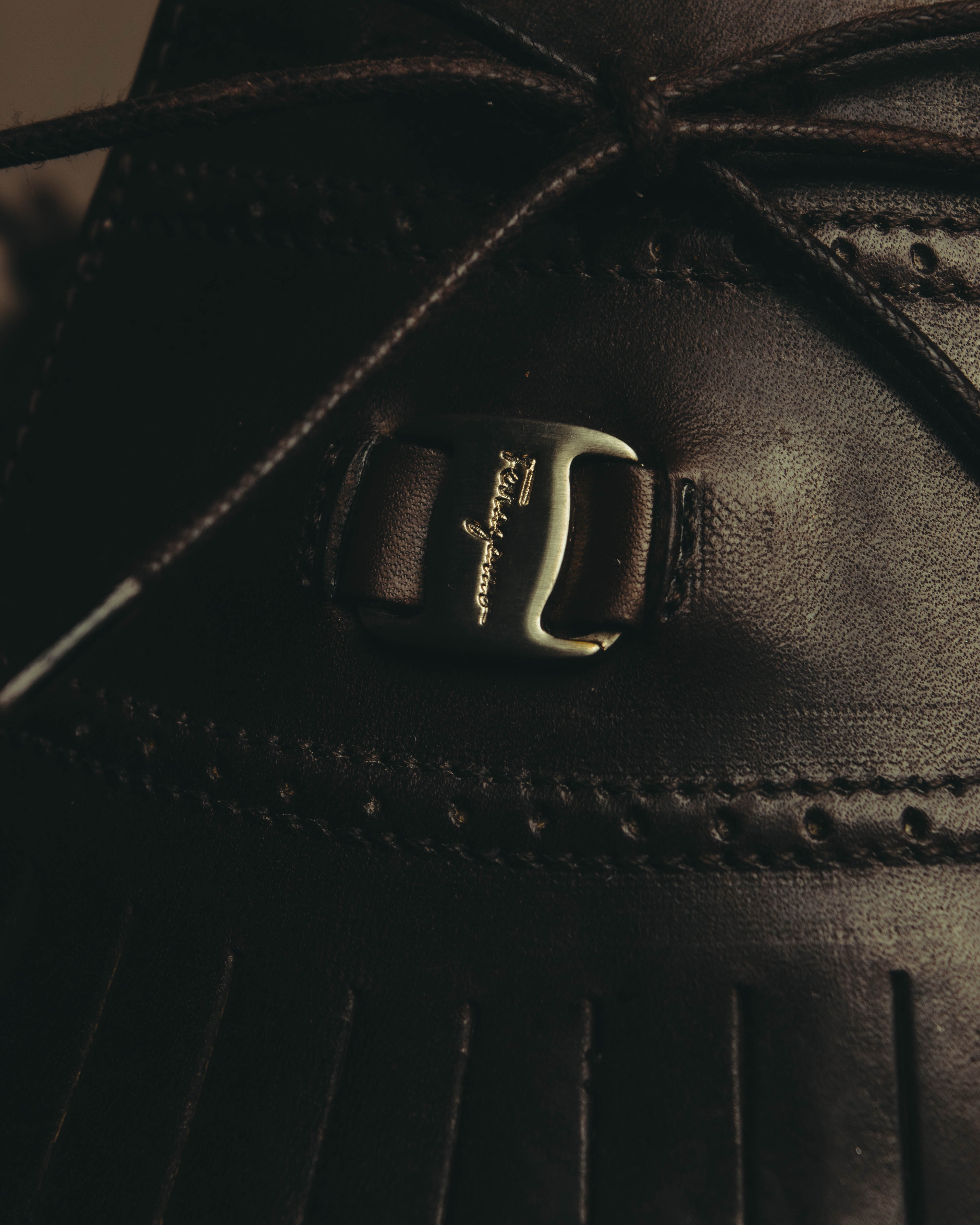 "Salvatore Ferragamo" 90's-00's Kiltie fringe leather derby shoes