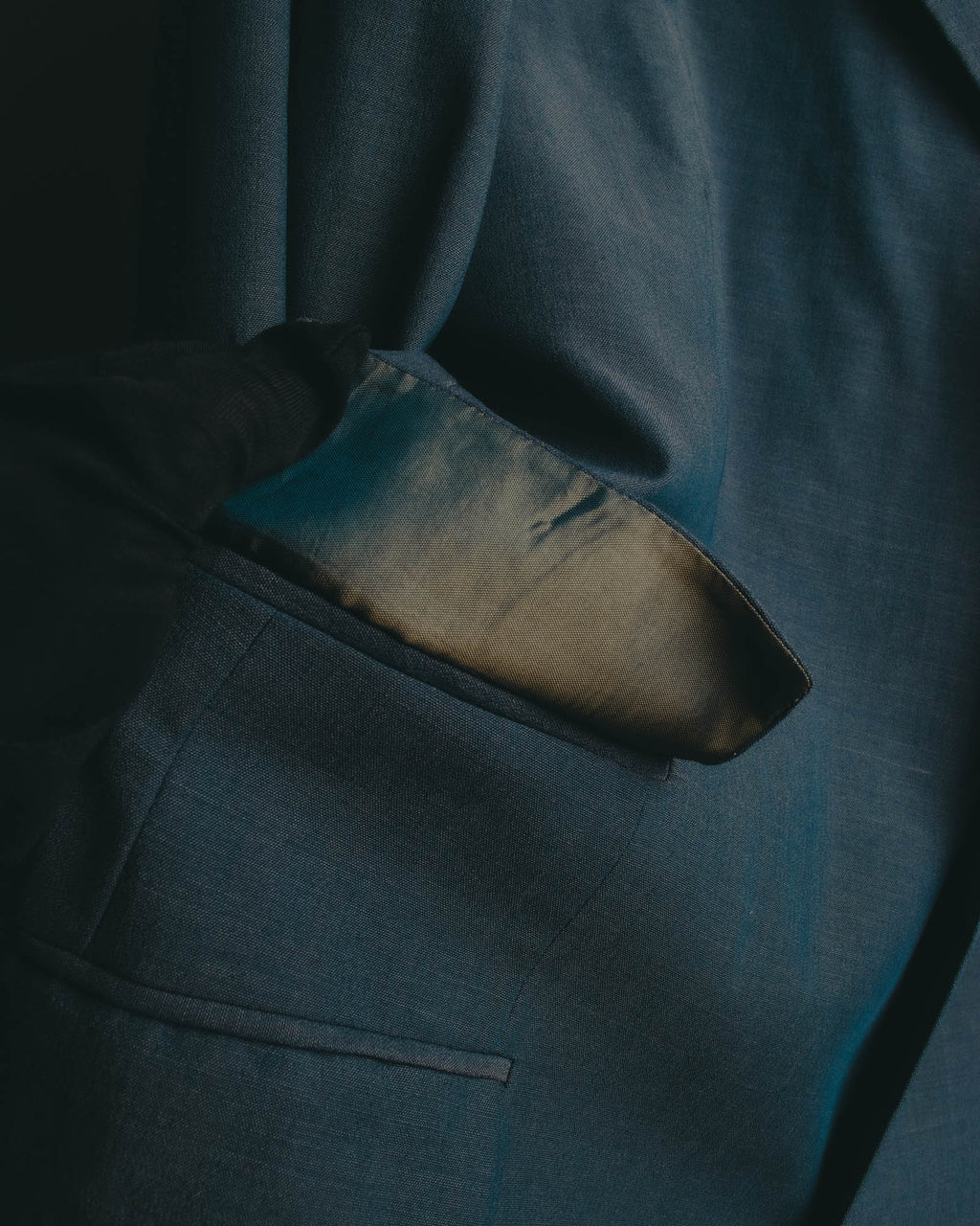 “Vintage” Textured blue tailored jacket