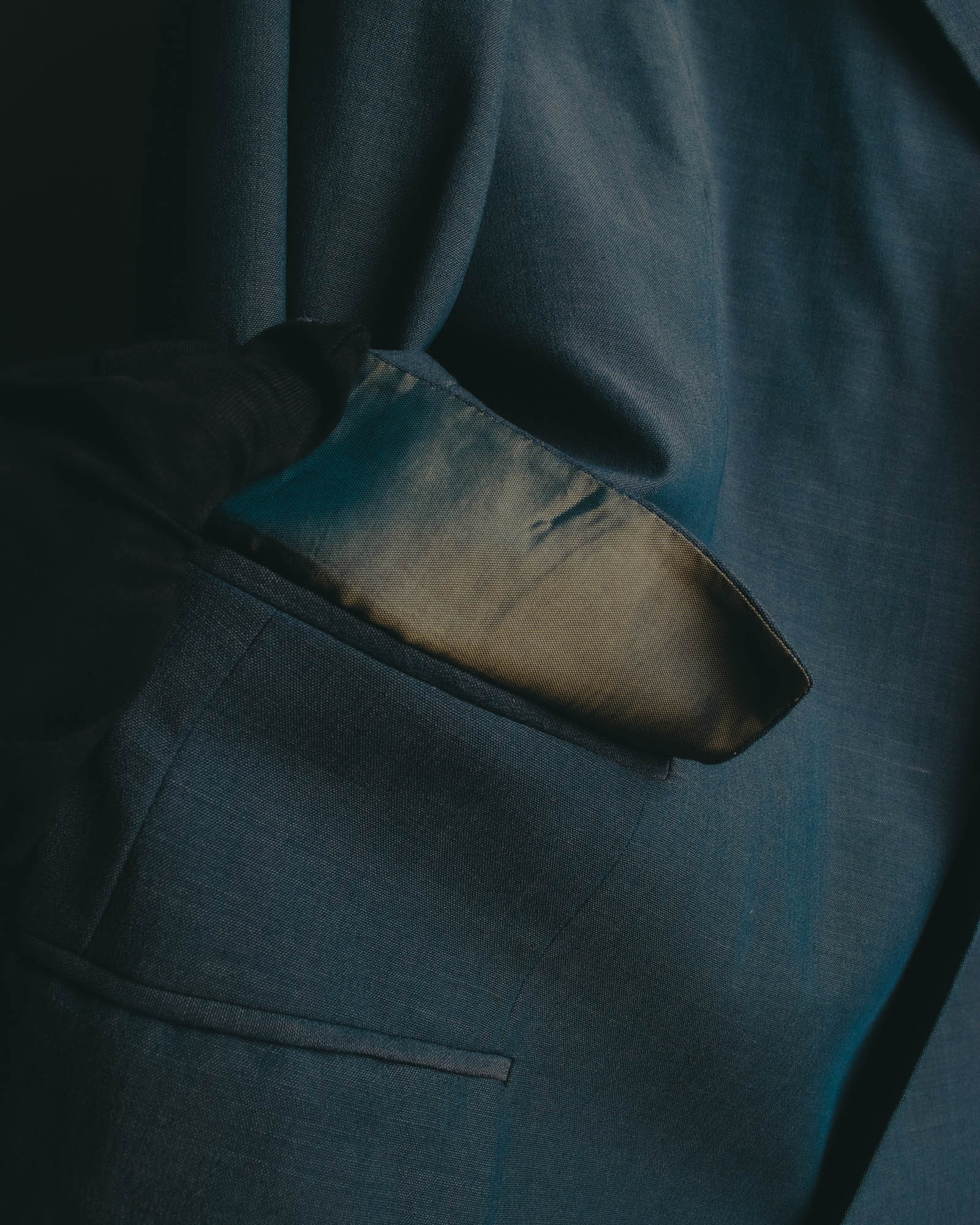 “Vintage” Textured blue tailored jacket