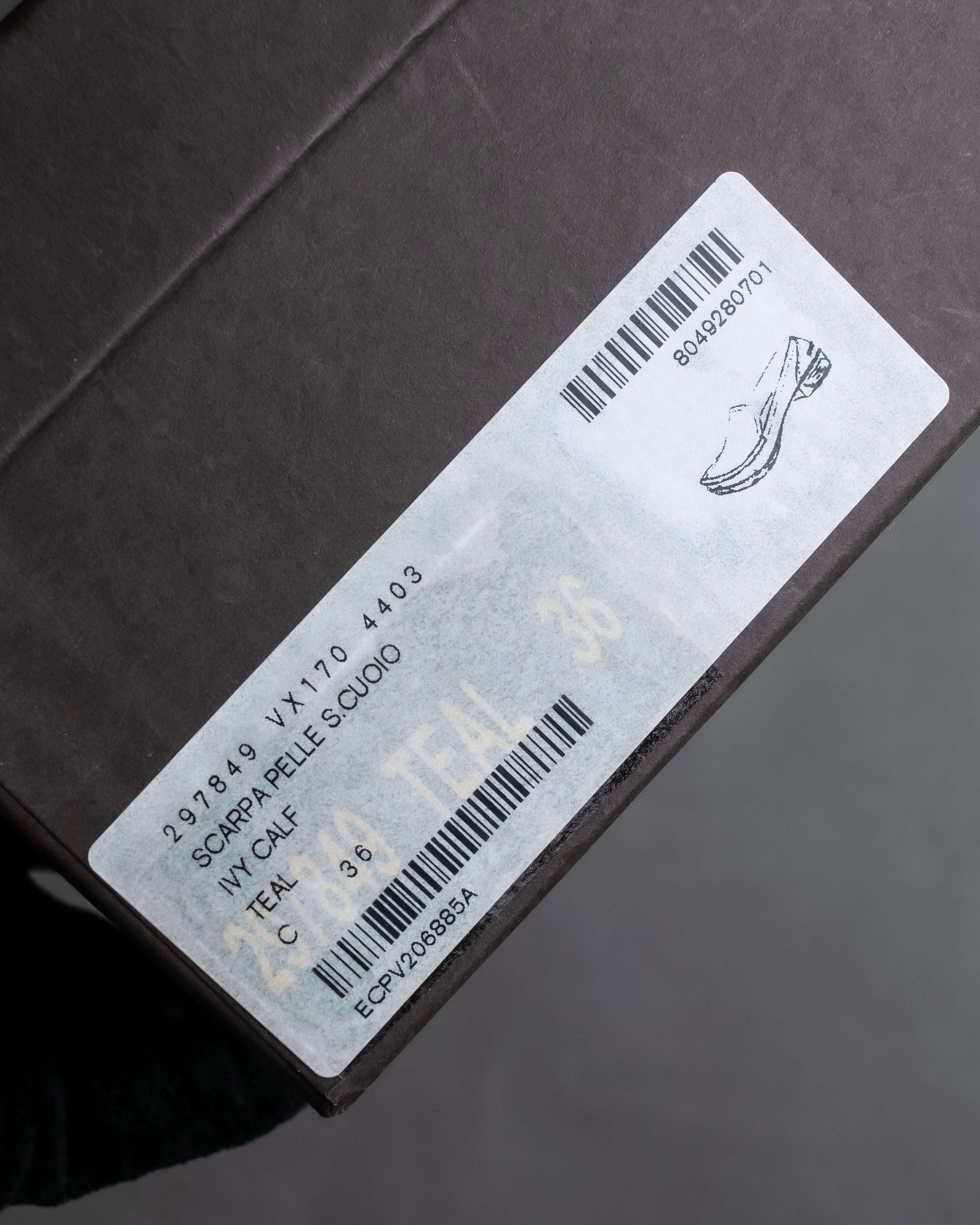 "BOTTEGA VENETA" Gradient emerald color leather loafers