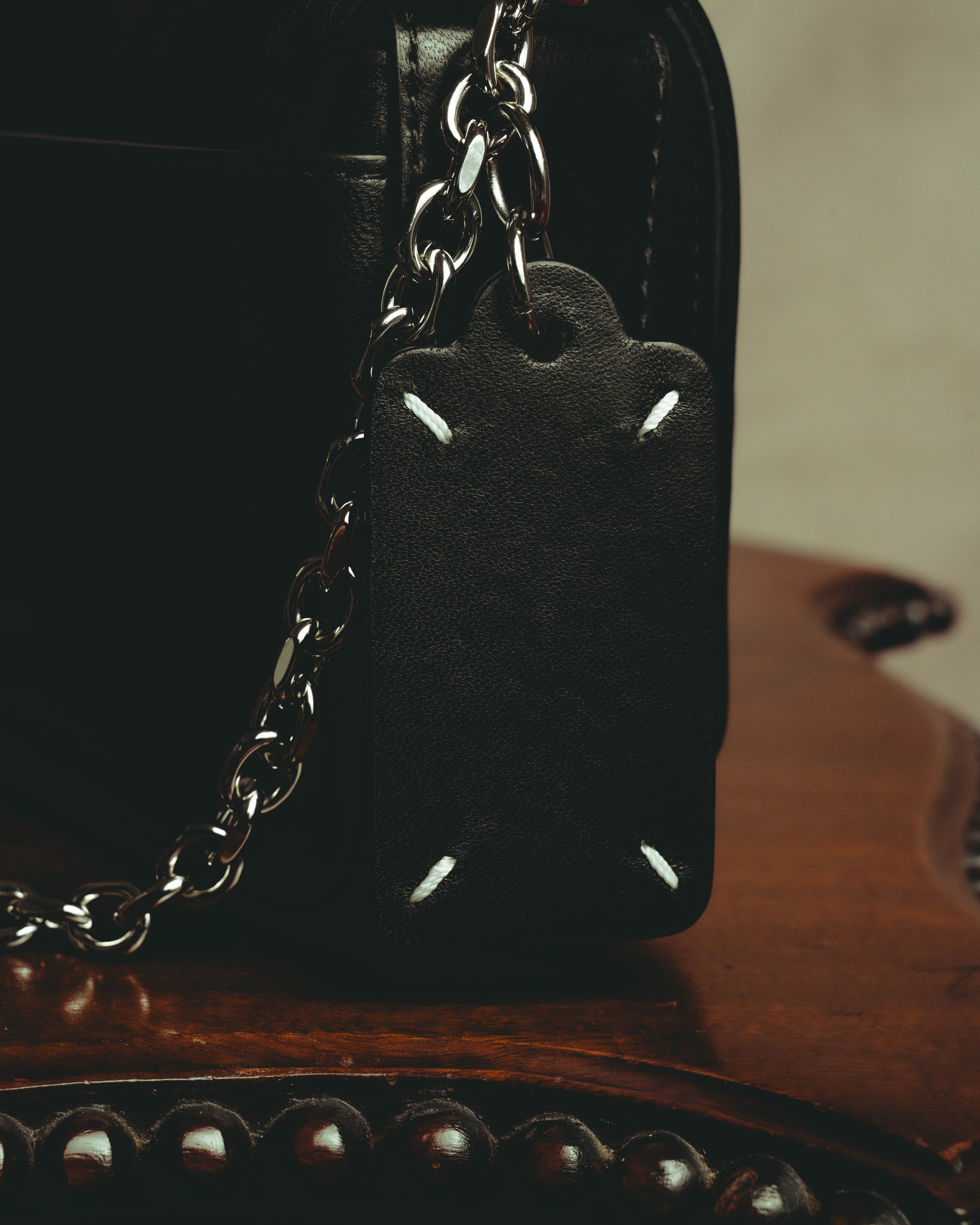 –SPECIAL– "Maison Margiela" 2020's Quilted leather chain shoulder bag