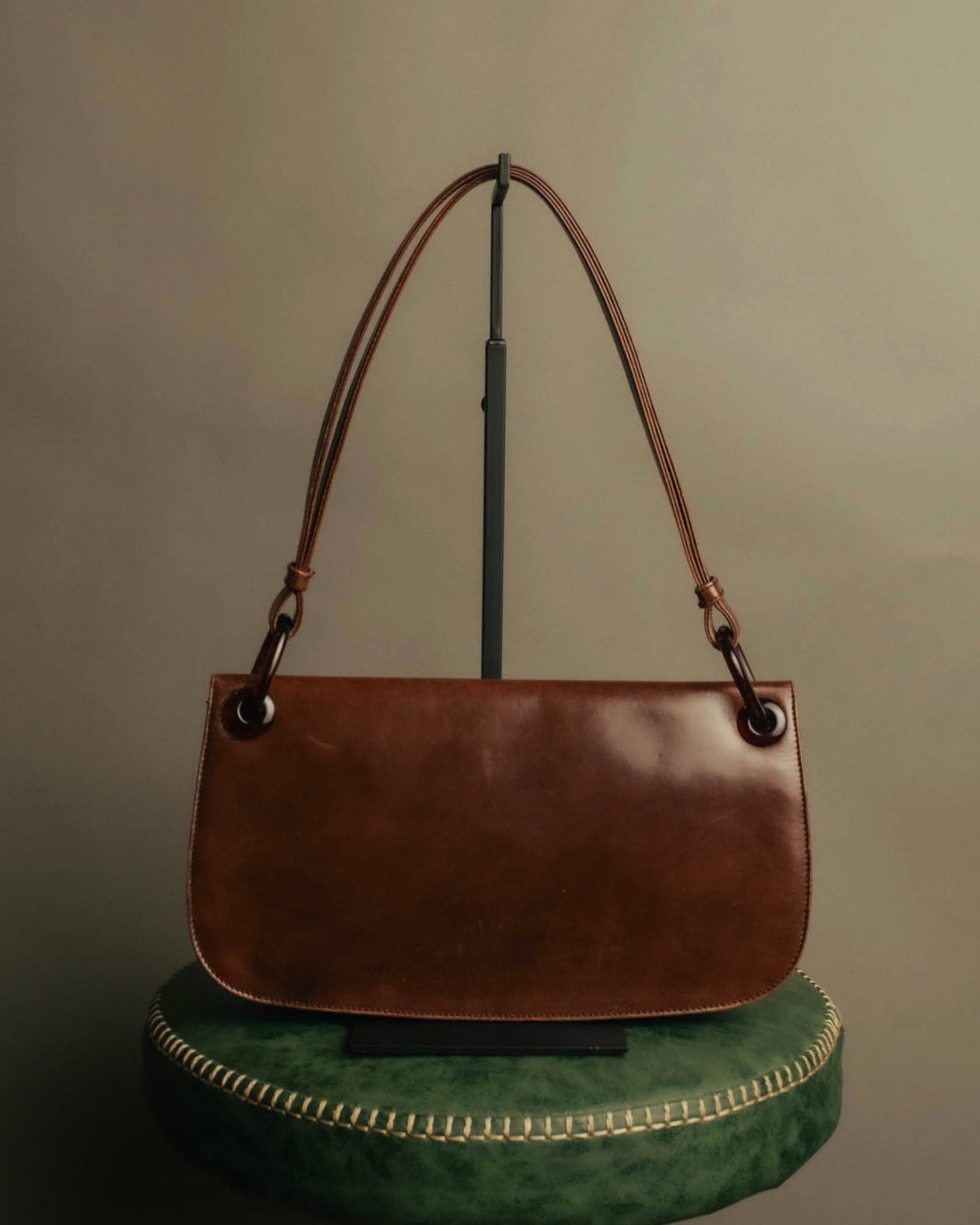“PRADA” 2000’s Minimal leather shoulder bag