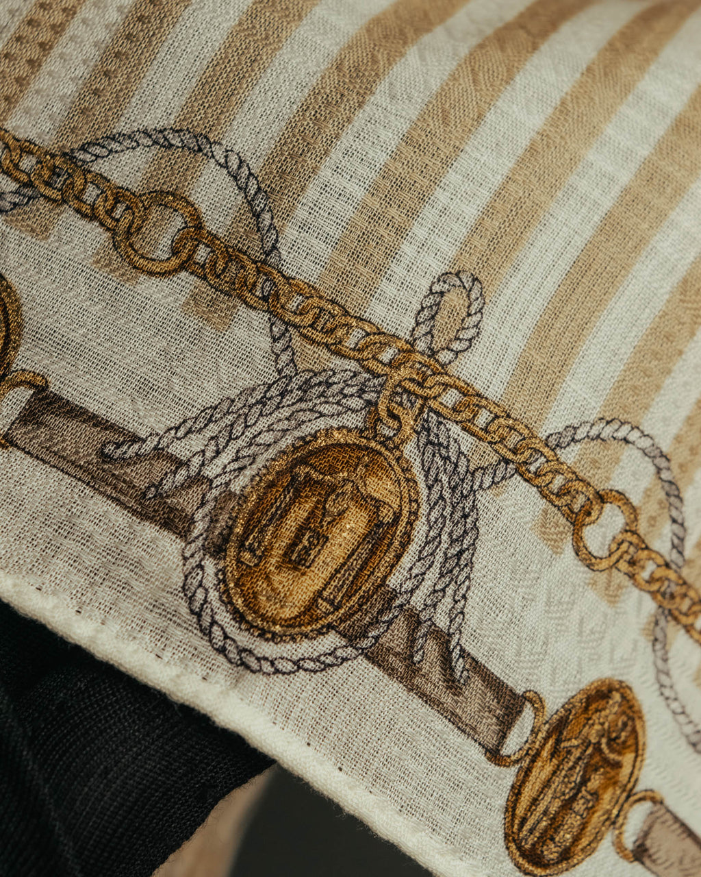 “FENDI” Late 80’s-90’s chain motif gauze scarf