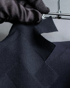 "PLEATS PLEASE ISSEY MIYAKE" 

Meander sleeveless tops