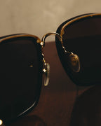 -SPECIAL- “GUCCI” 2010’s Oversized titanium and acetate sunglasses