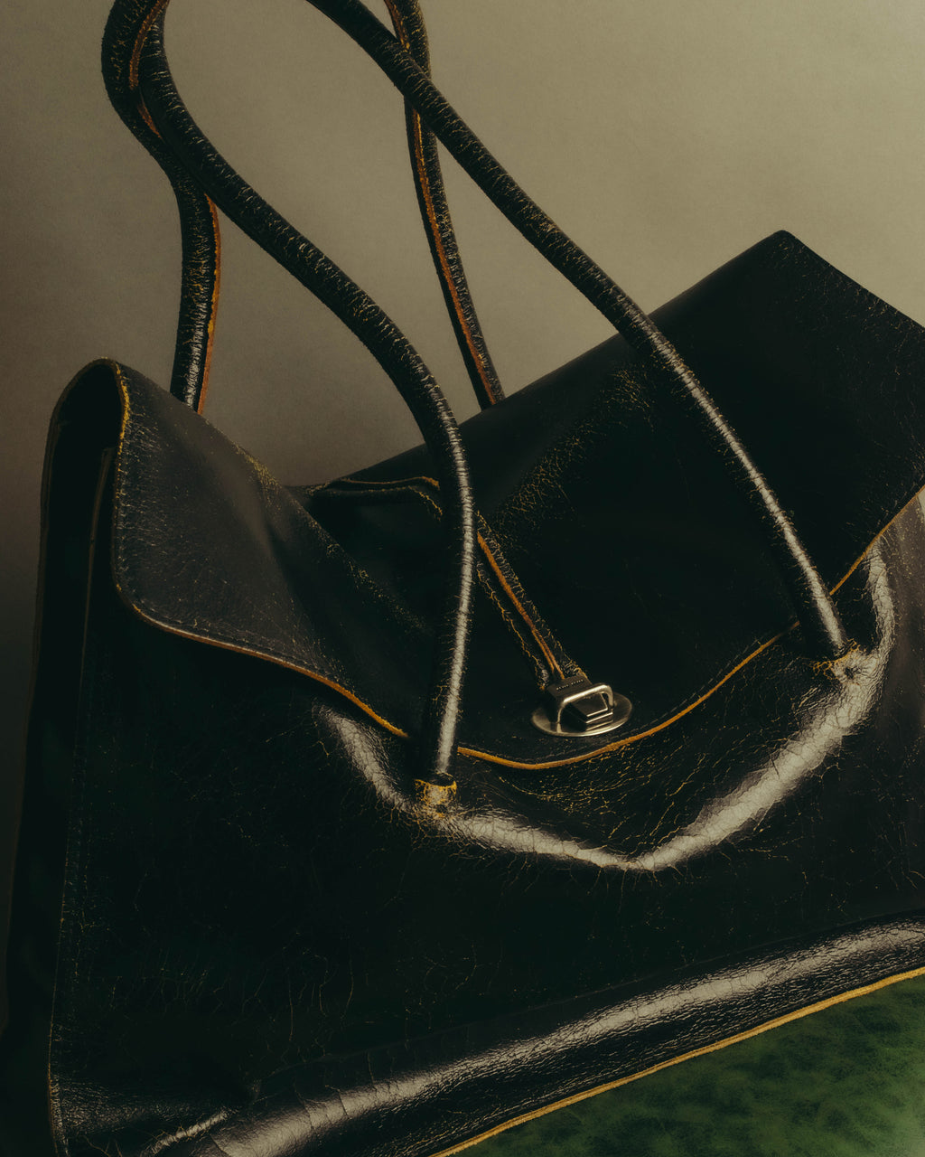 "Miu Miu" 90's-00's Cracked leather tote handbag
