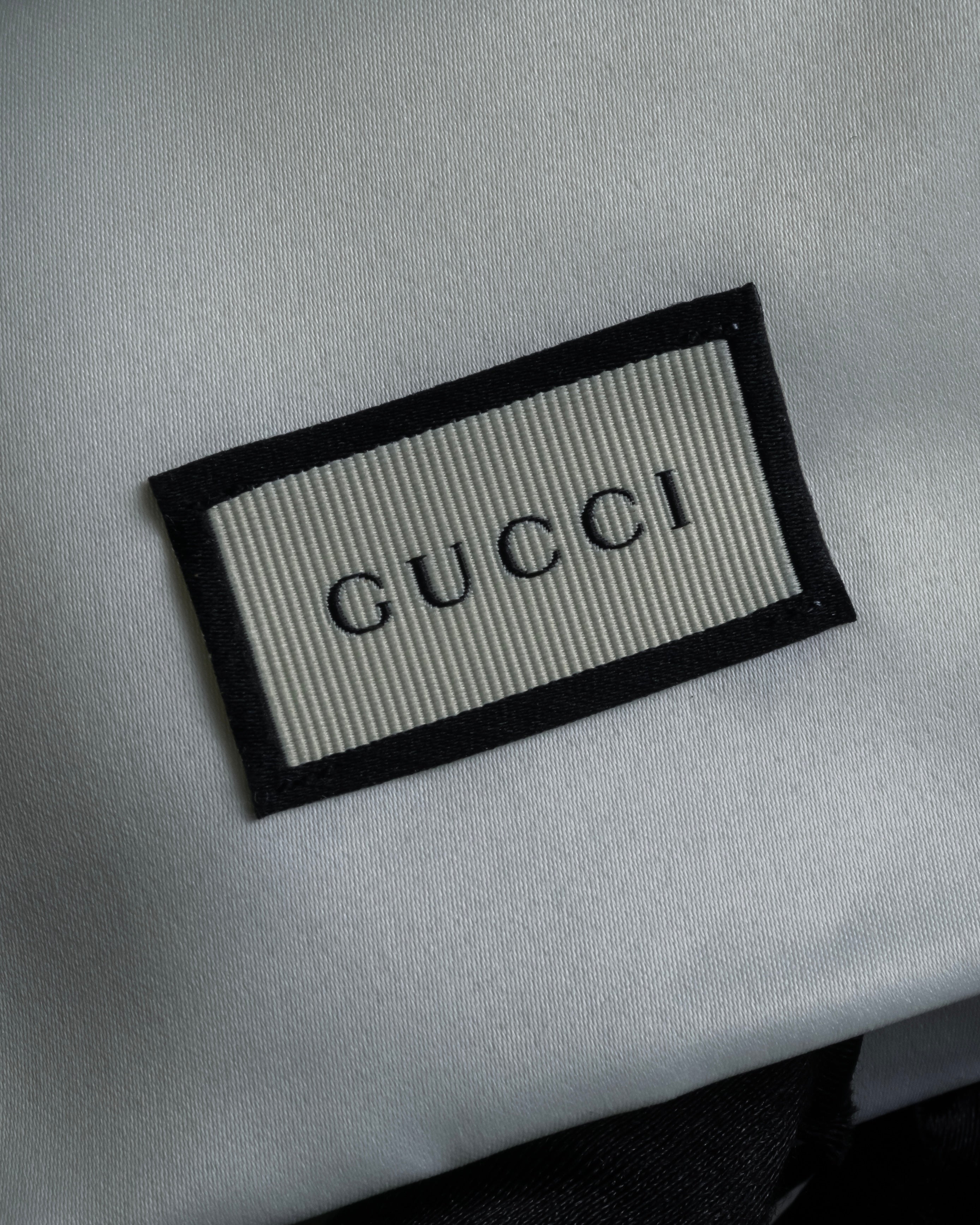 -MOOD Christmas Collections-
"GUCCI" Michele period delicate floral embroidered ribbon tie