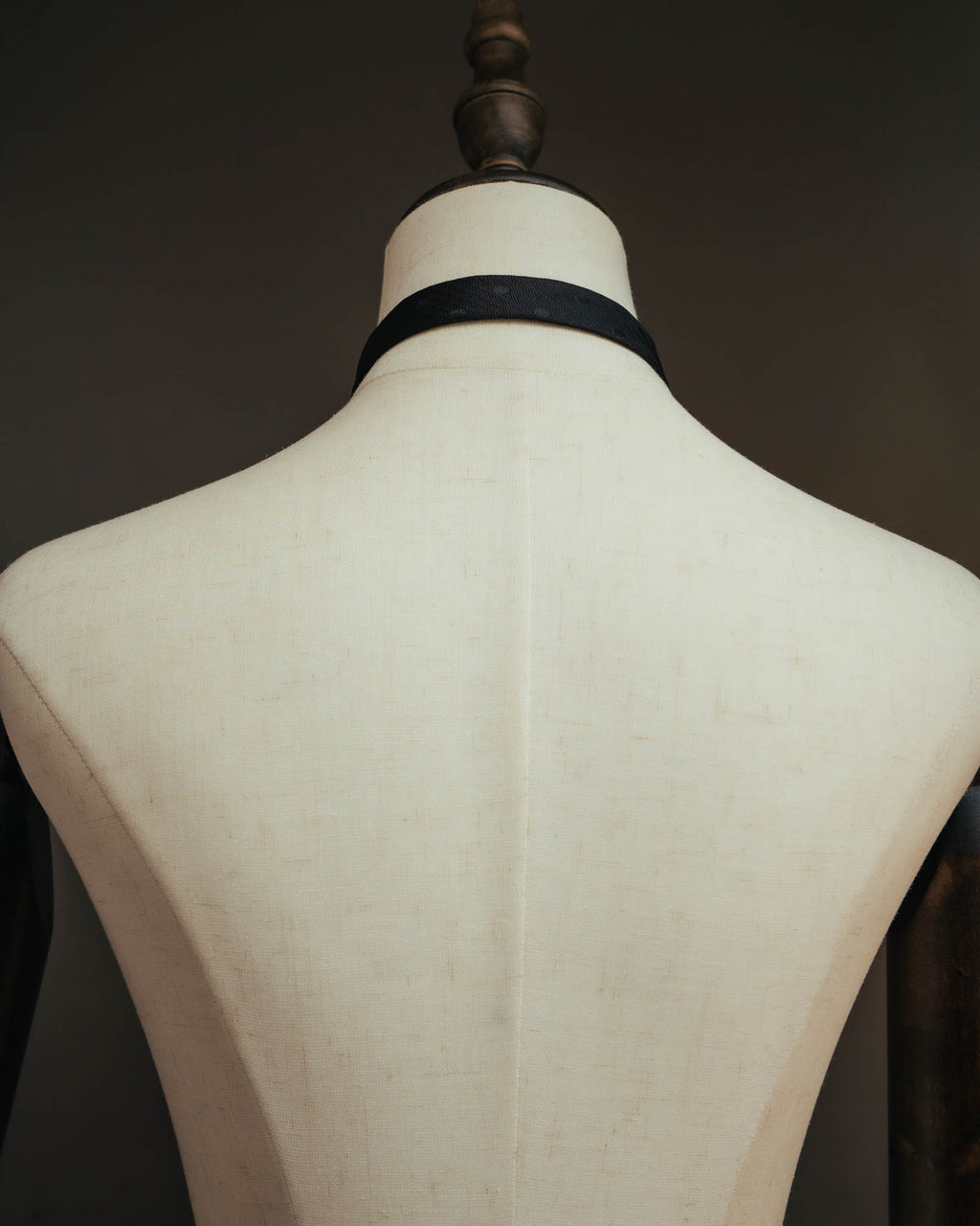 –SPECIAL– “Saint Laurent“ 2010’s-20’s Tonal dot narrow tie