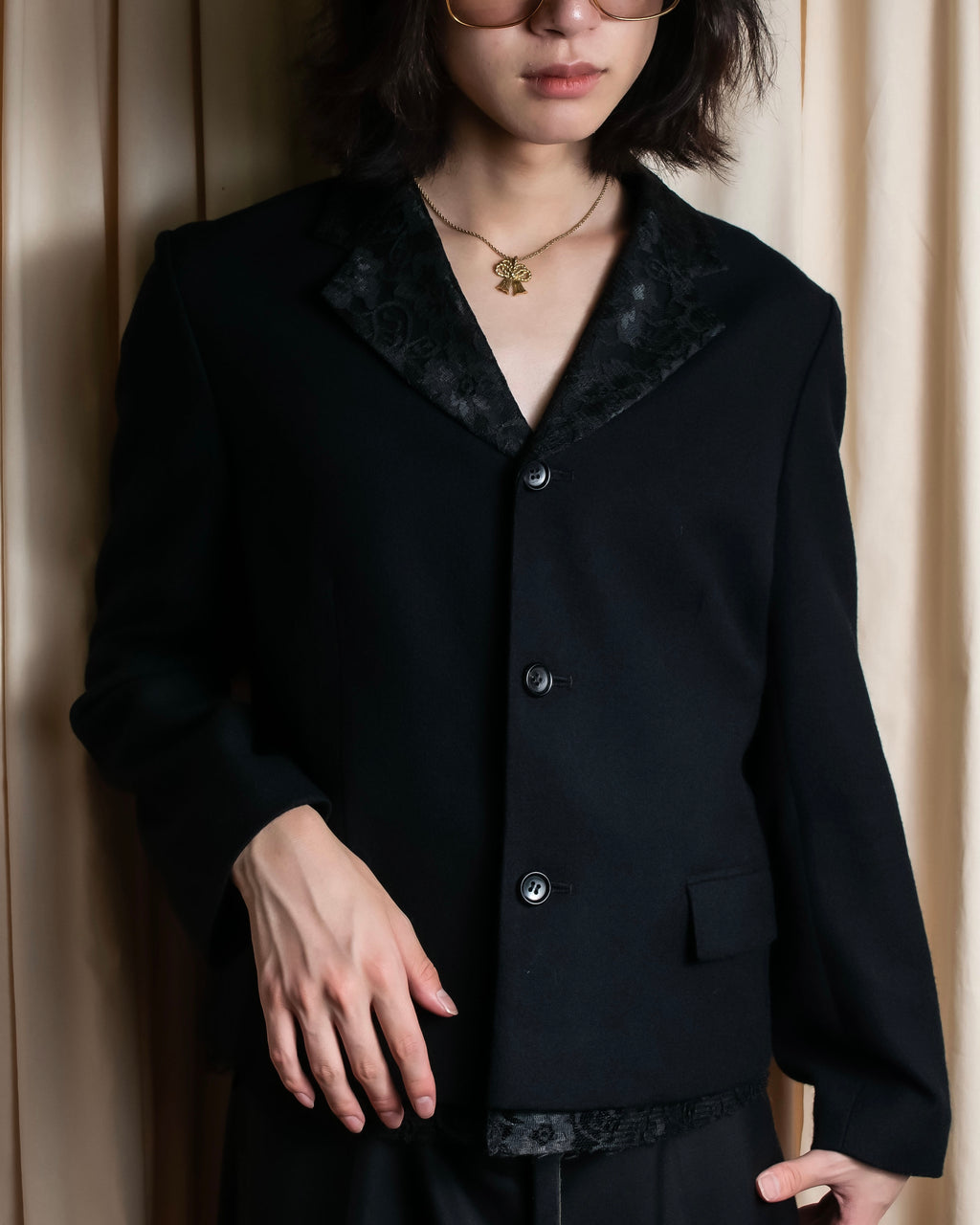 "tricot COMME des GARCONS" 
2001AW Lace-switched design tailored jacket