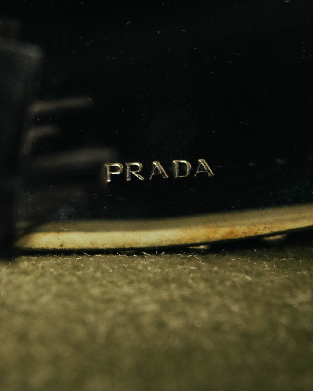 “PRADA” 90’s-00’s Studded logo leather belt