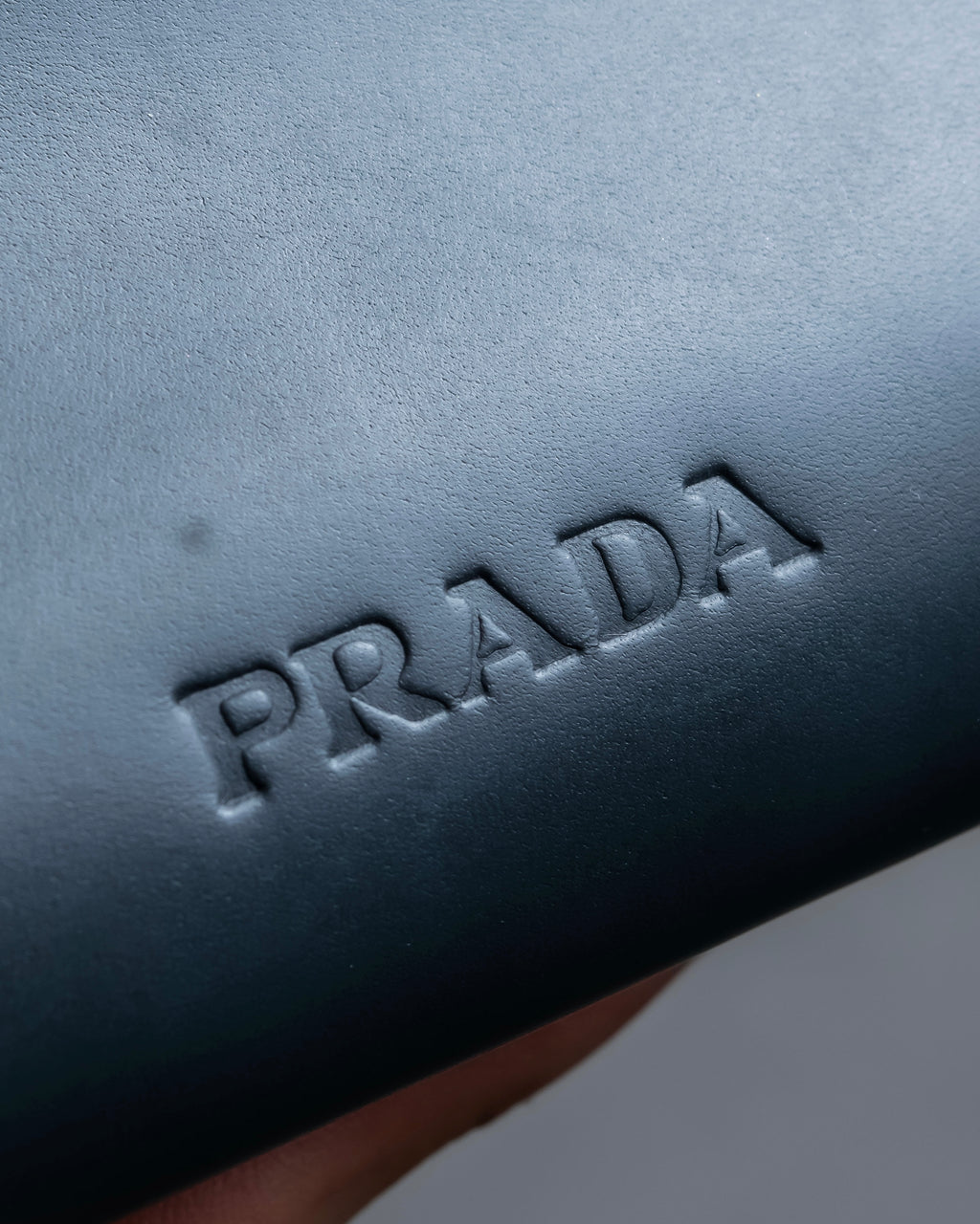"PRADA" Clasp design grey-blue leather bag
