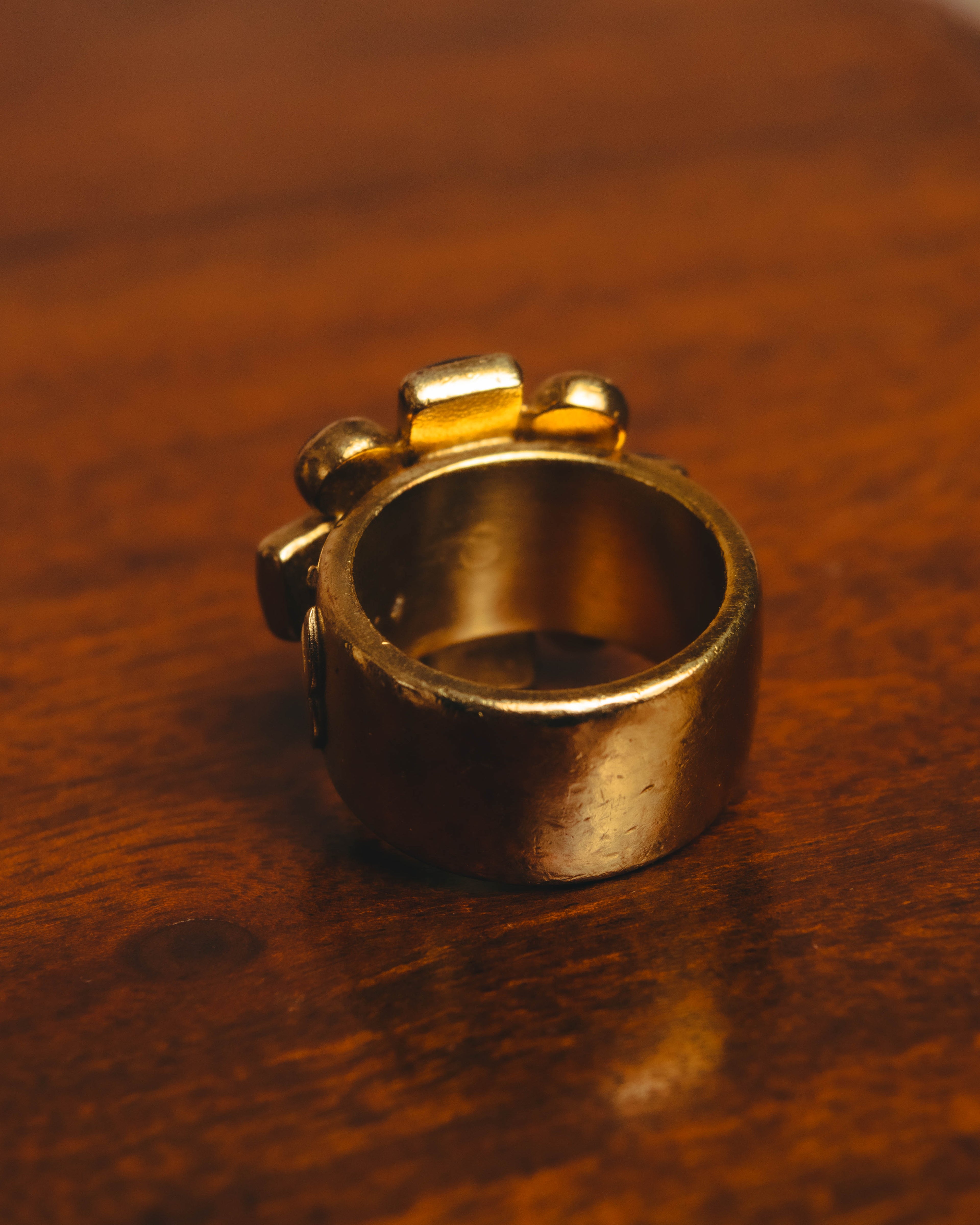 -SPECIAL- "CHANEL" 2007 AW Coco mark black cabochon ring