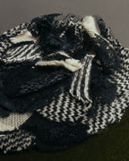 -SPECIAL- “VALENTINO” 00’s houndstooth lace flower corsage