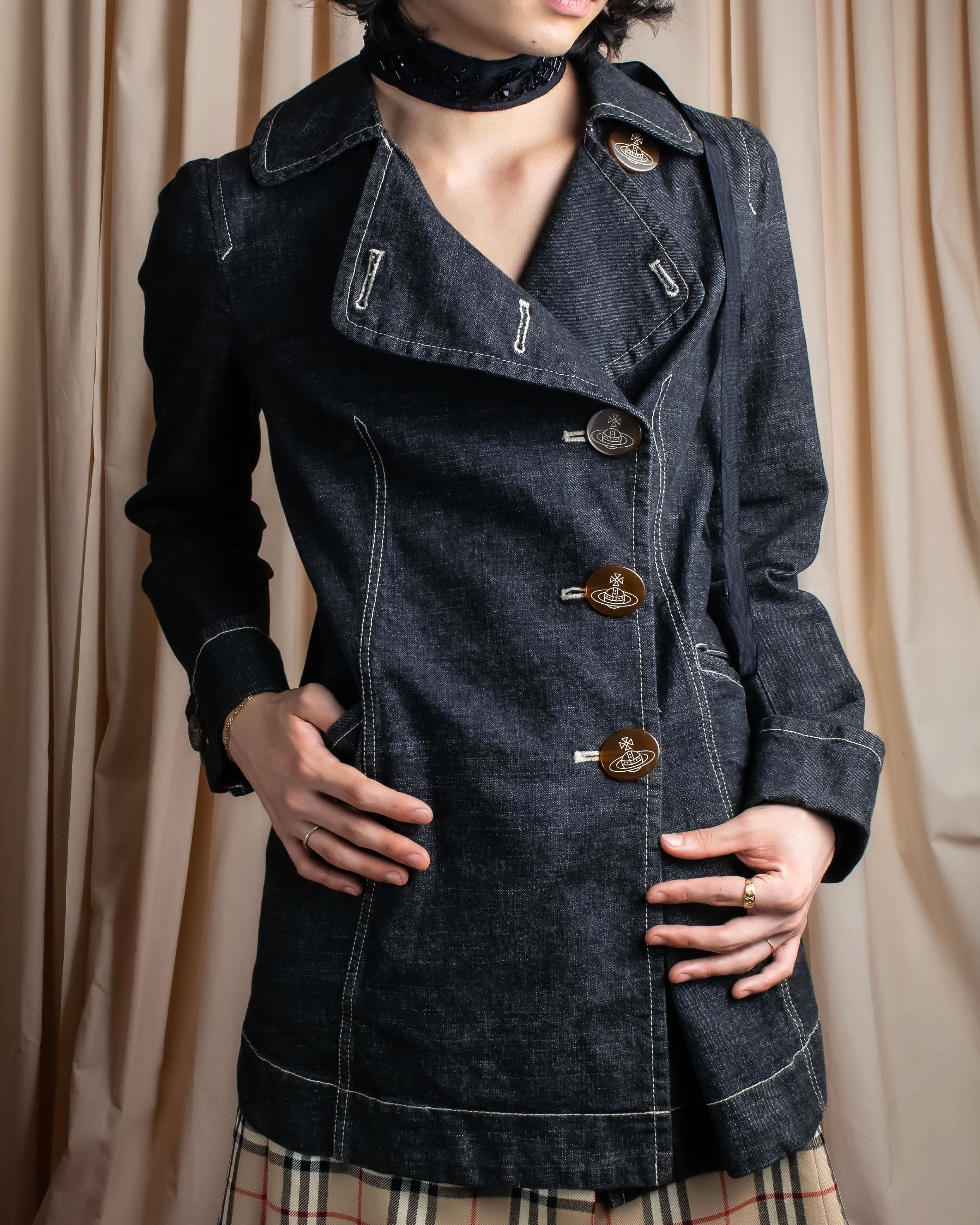 "Vivienne Westwood RED LABEL" Asymmetrical button design mid length denim coat