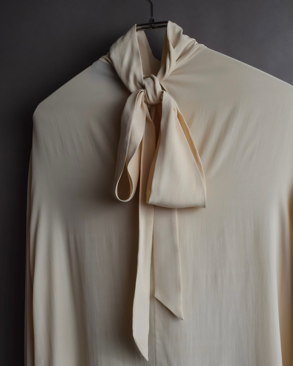 "GUCCI" Michele period frill lace silk bowtie shirt