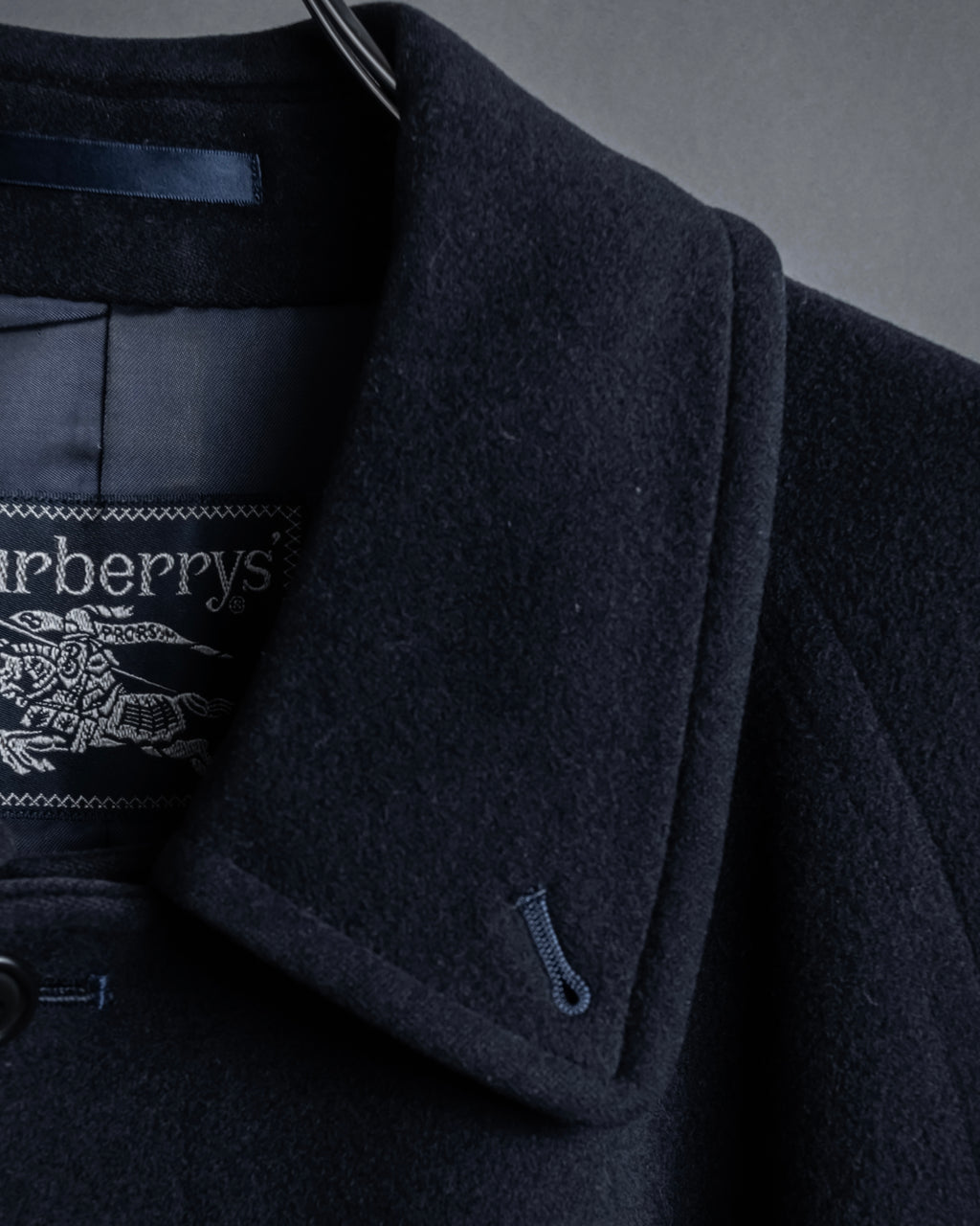"BURBERRYS" High density wool stand collar coat