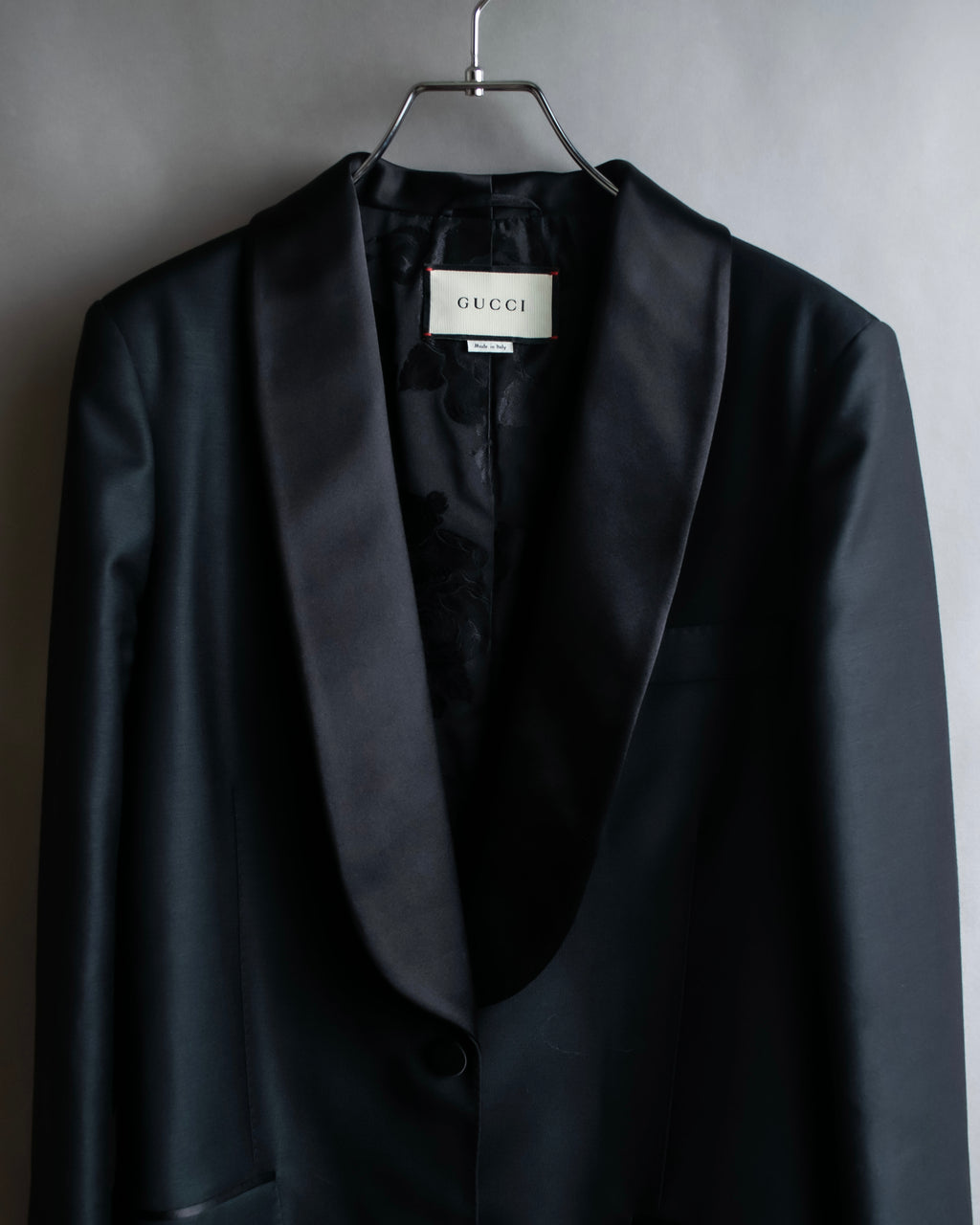 "GUCCI" Pre-Fall 2018 collection message embroidered shawl collar jacket