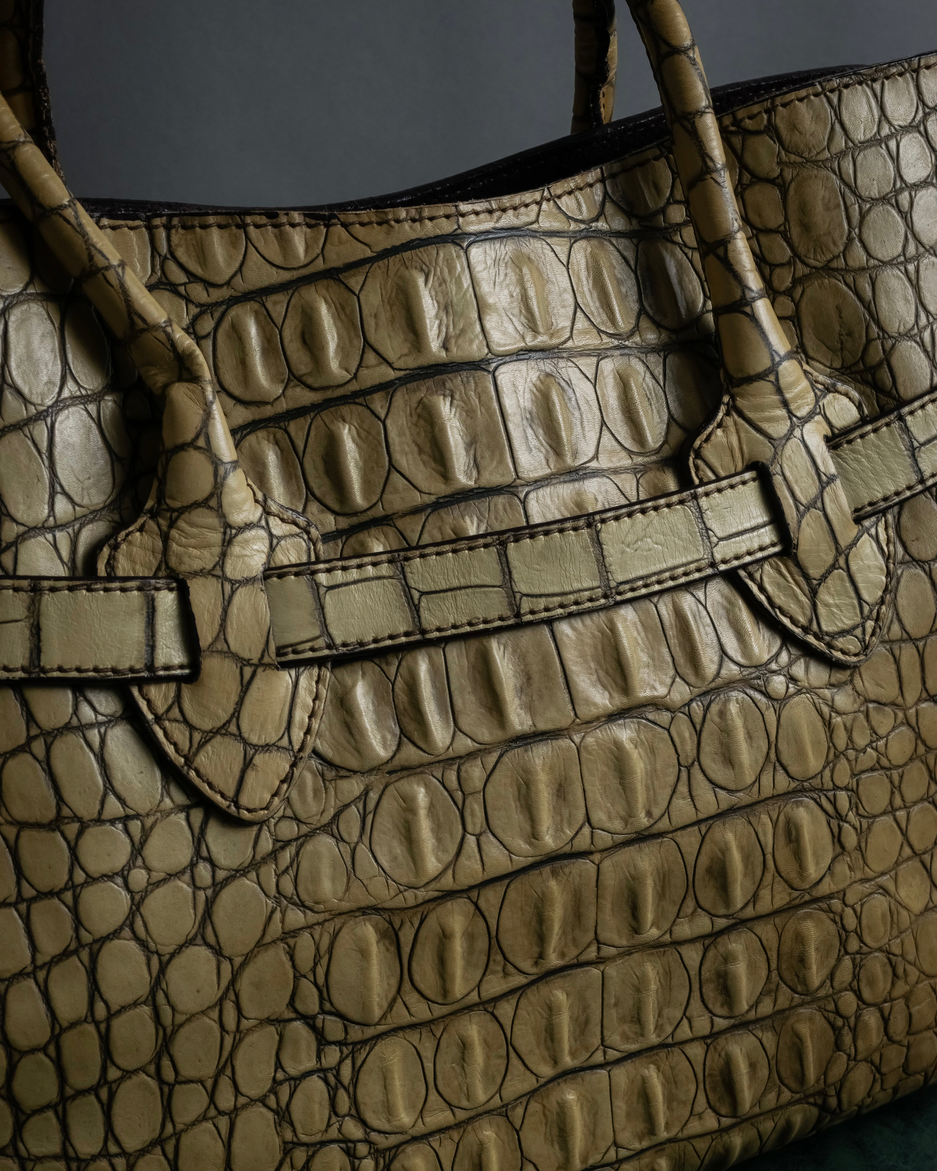 "MIU MIU" Belt strap design embossed leather hand bag