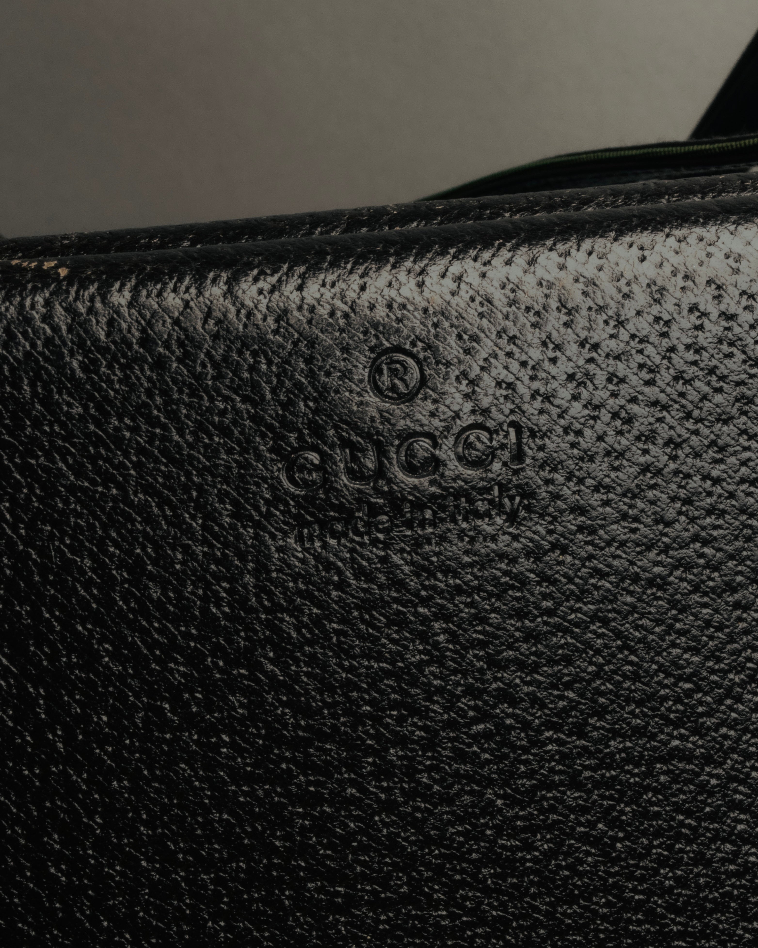 “GUCCI” 90’s structured box leather handbag
