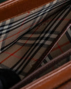 "BURBERRYS" Horizontally shaped brown leather one-handle bag