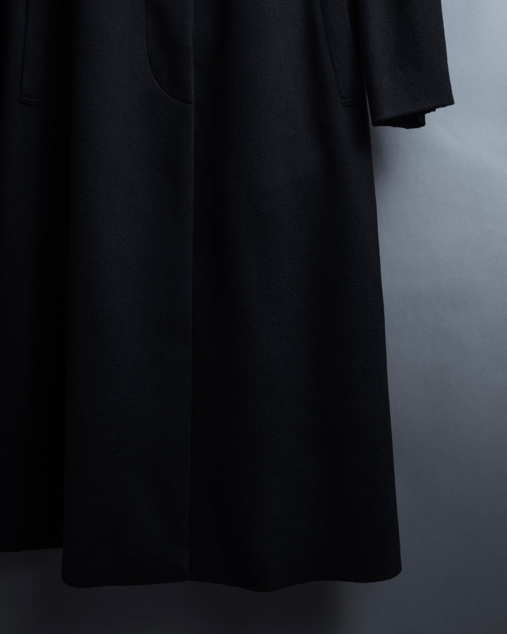 "Vintage raglan sleeve 100% cashmere stand-collar coat"